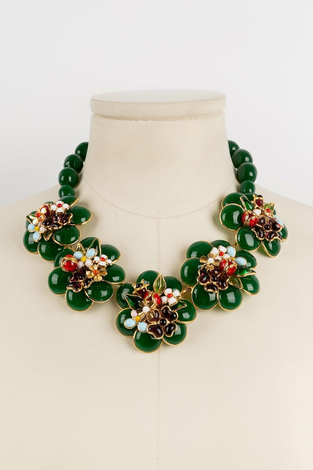 Augustine - (Made in France) Collier en métal doré et pâte de verre.

Informations complémentaires :
Condit : Très bon état.
Dimensions : Longueur : de 44 cm à 49 cm

Référence du vendeur : BC39
