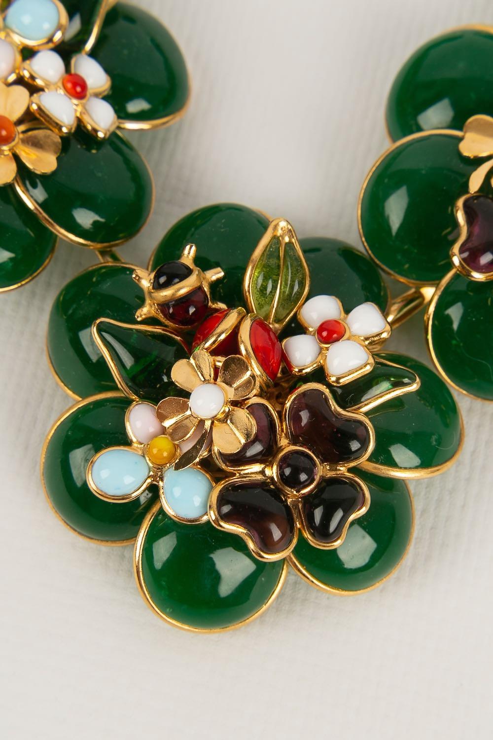 Collier Augustine en métal doré et pâte de verre Pour femmes en vente
