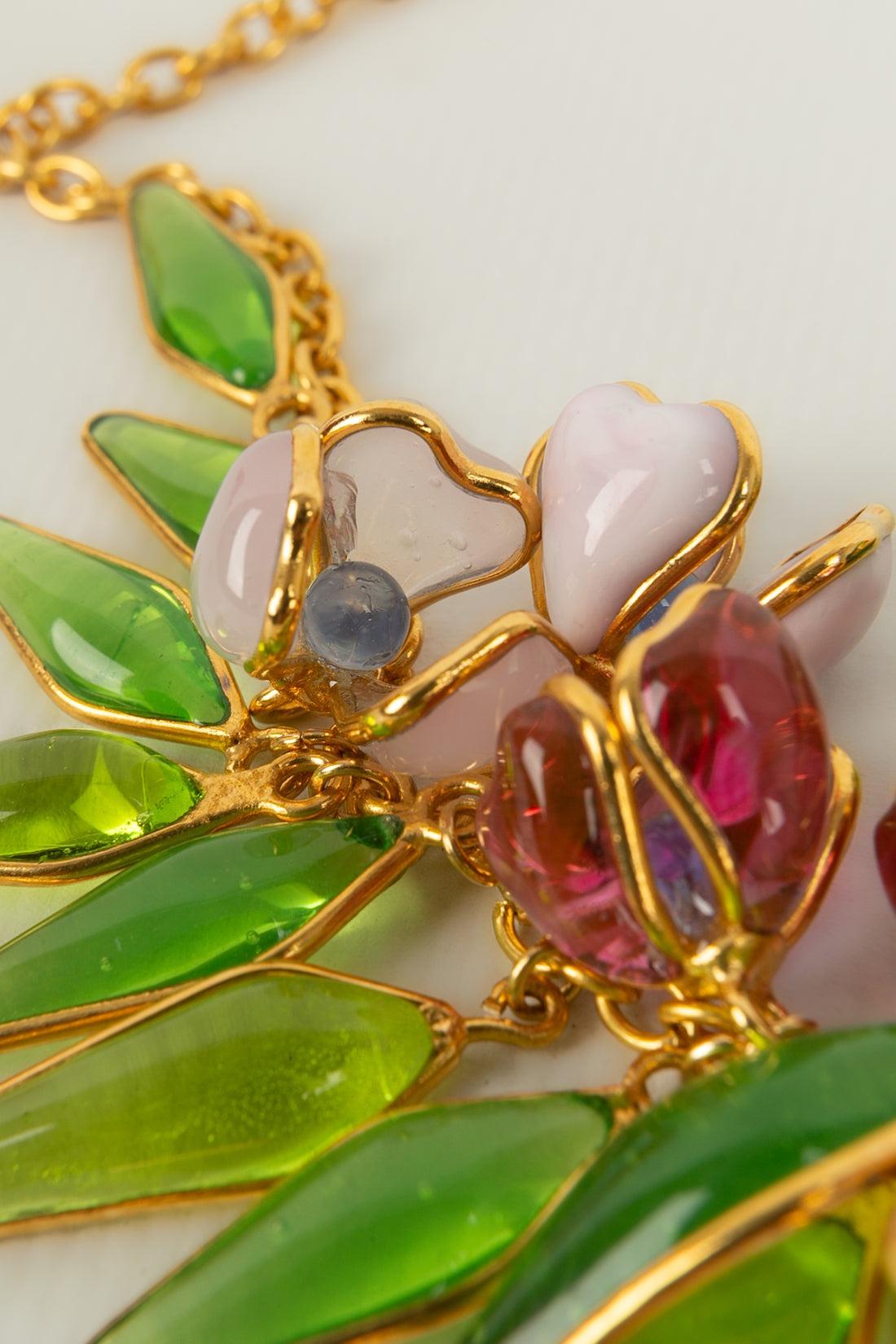 Collier Augustine en métal doré et pâte de verre Excellent état - En vente à SAINT-OUEN-SUR-SEINE, FR