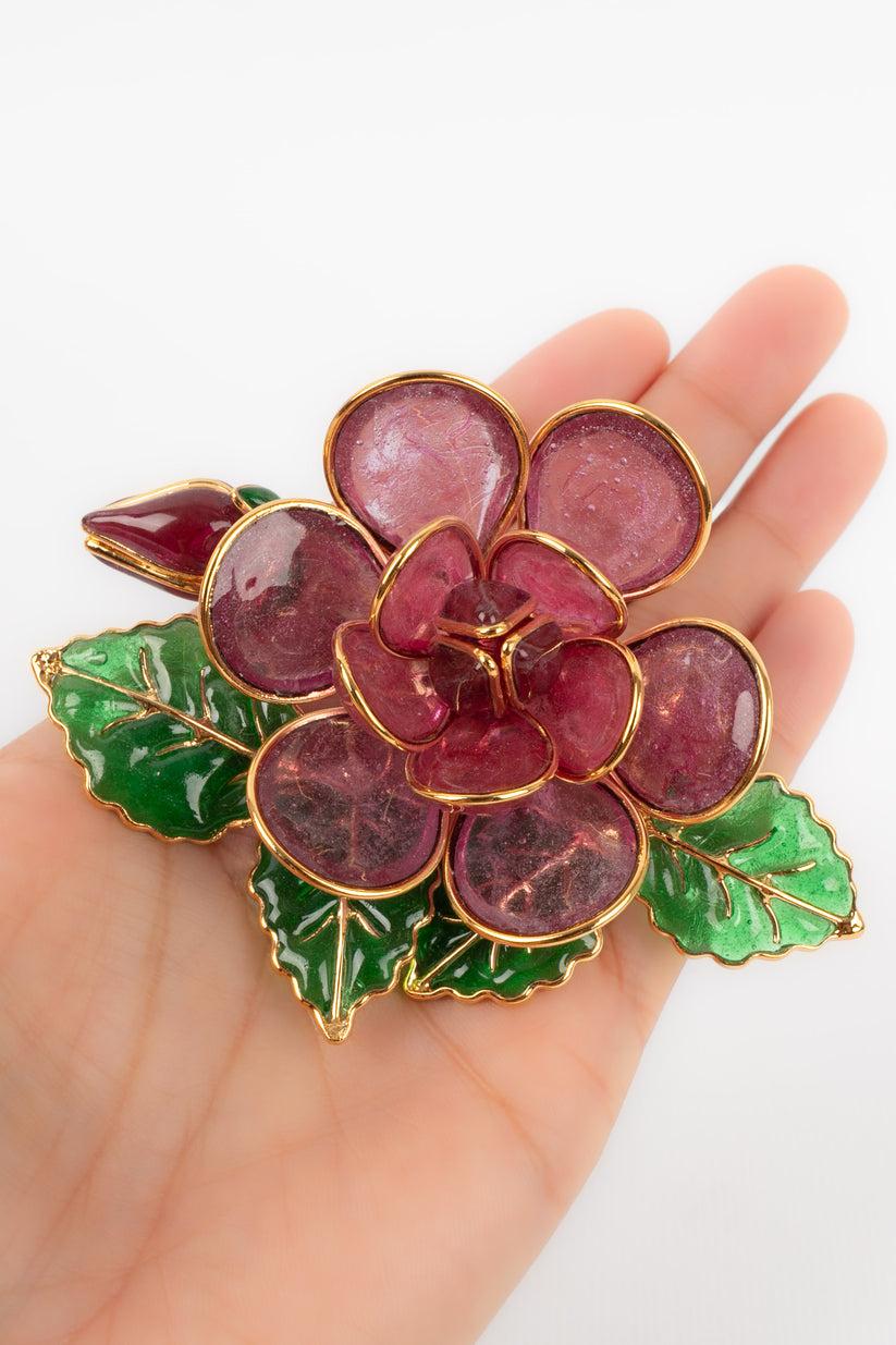 Augustine Pendant Brooch in Golden Metal and Glass For Sale 2