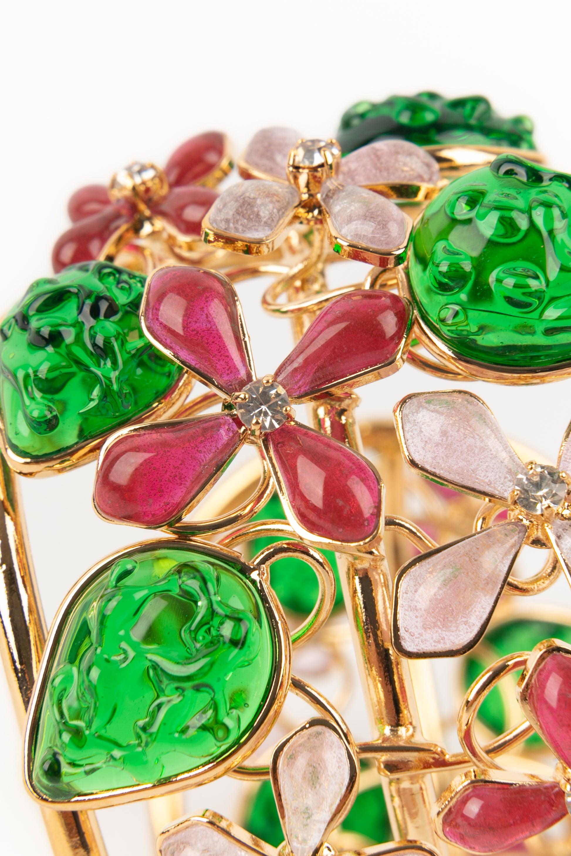 Bracciale con fiori rosa Augustine in vendita 4