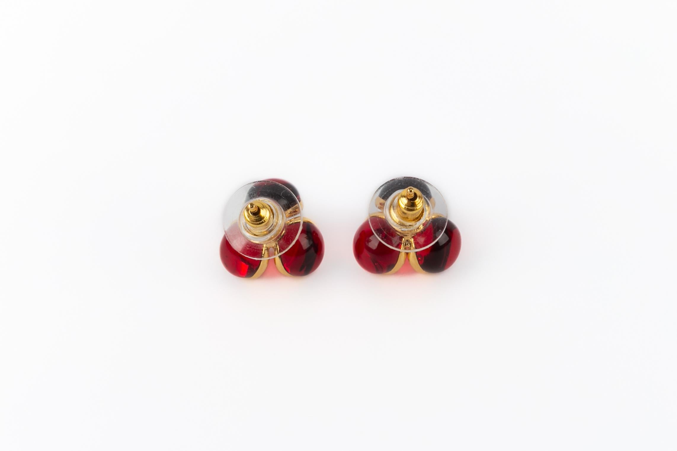 Augustinus rote Ohrringe für Damen oder Herren im Angebot