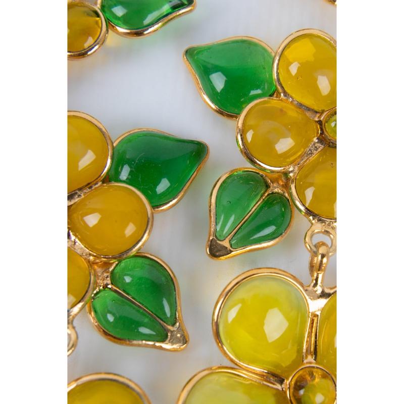 Augustine with Yellow Glass Paste Earrings For Sale 1