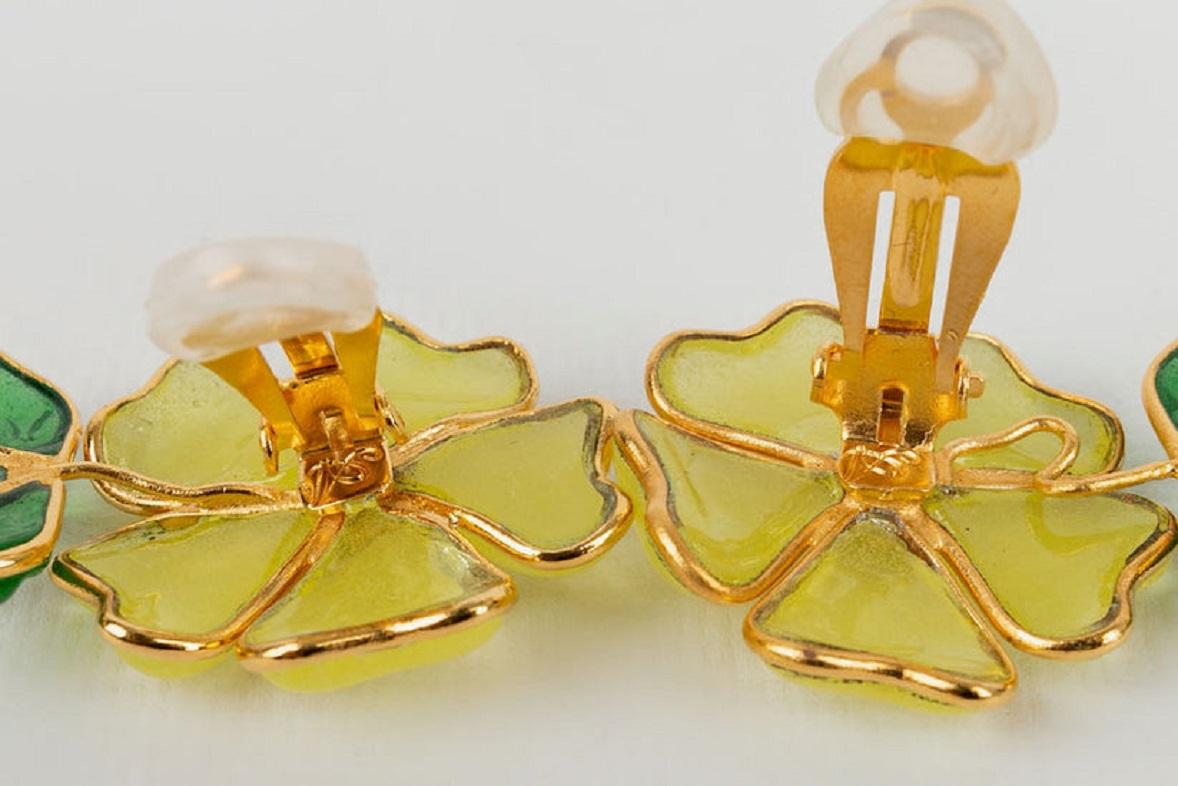 Augustine Yellow Glass Paste and Rhinestone Clip Earrings For Sale 1