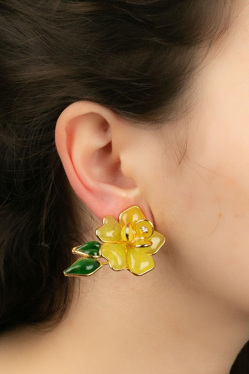 Women's Augustine Yellow Glass Paste and Rhinestones Earrings For Sale