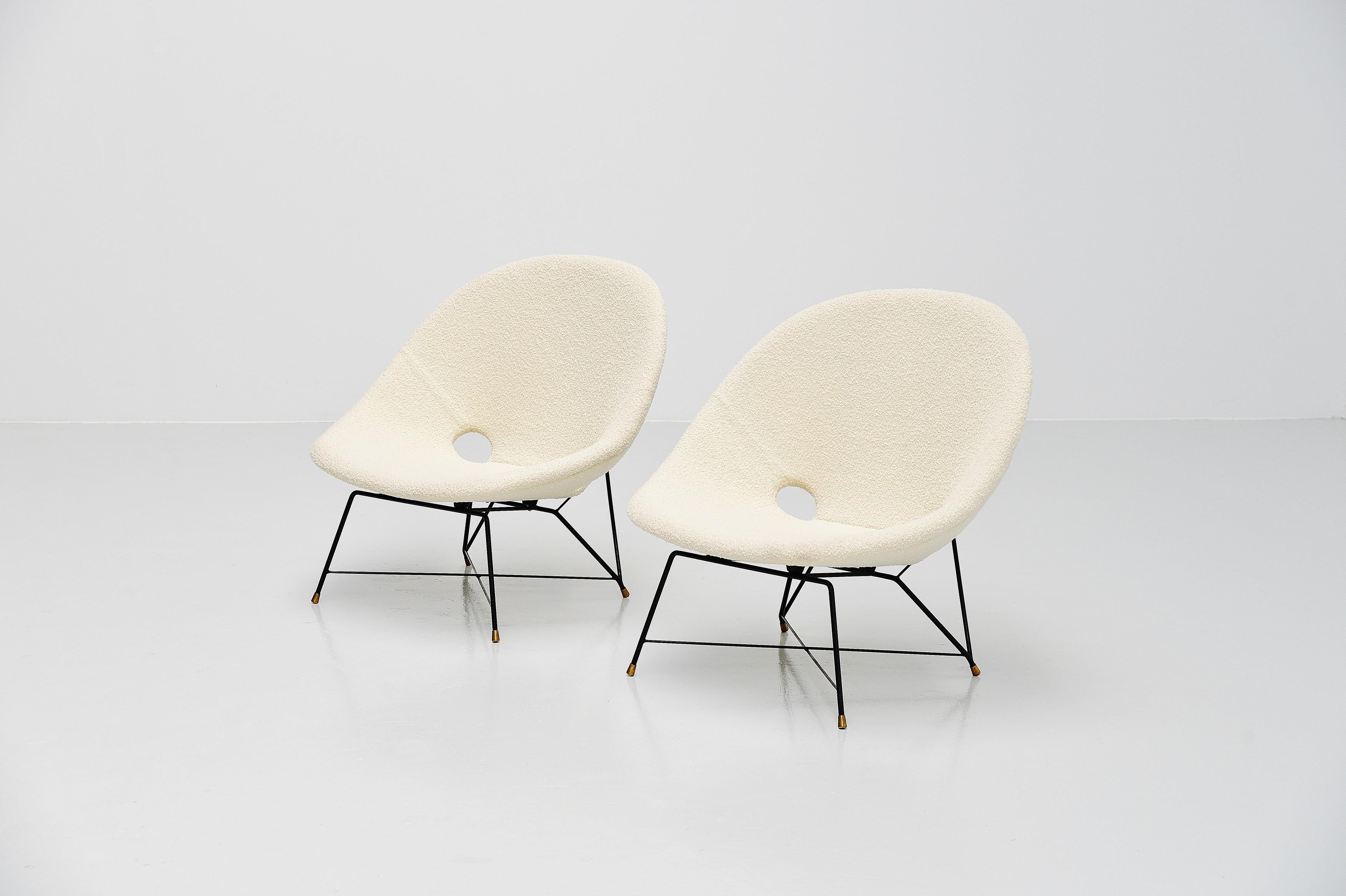 Augusto Bozzi Cosmos Lounge Chairs Saporiti, Italy, 1954 In Good Condition In Roosendaal, Noord Brabant