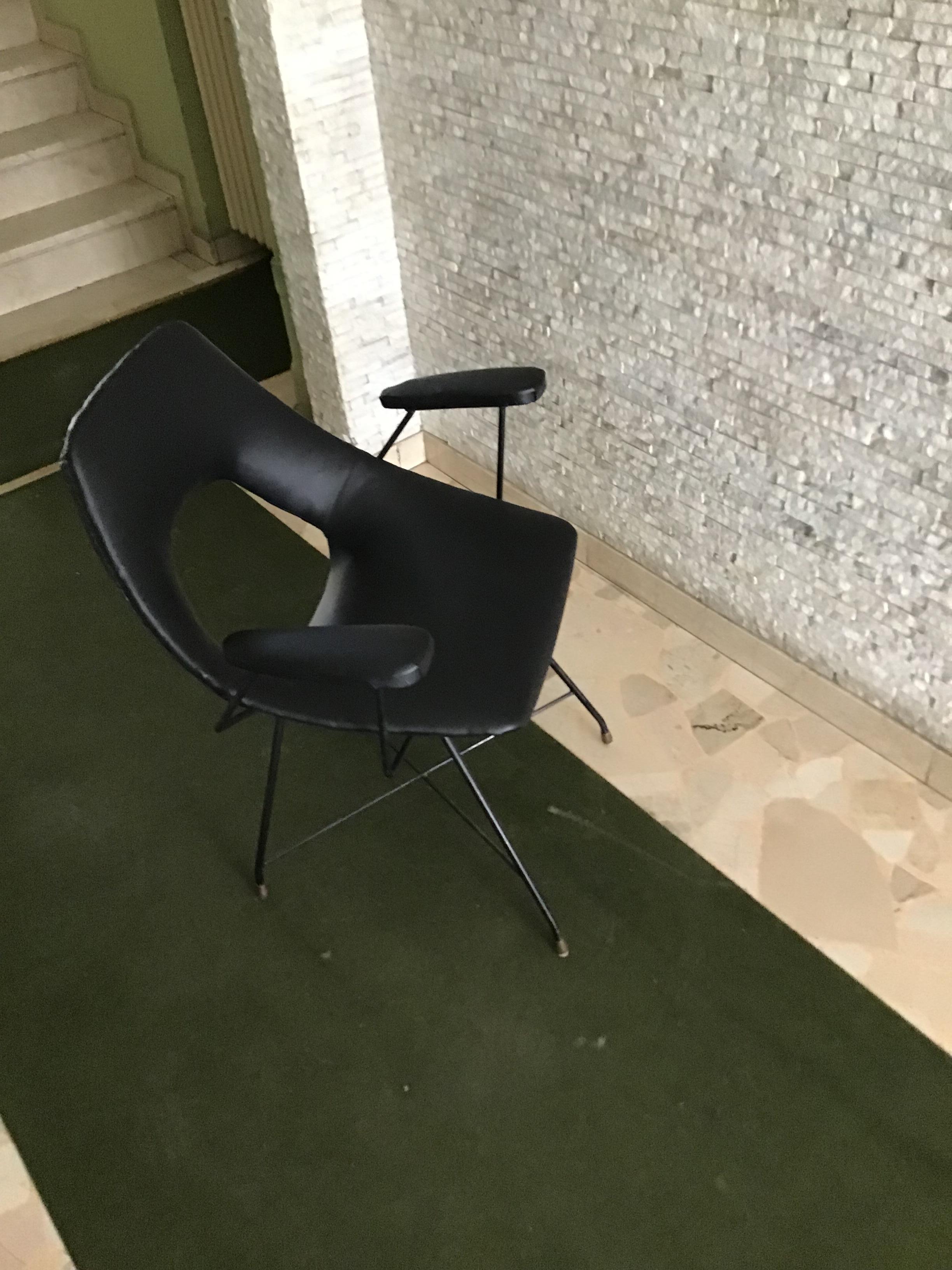 Augusto Bozzi for Saporiti Armchair Iron Brass Ecological Leather, 1954, Italy In Good Condition For Sale In Milano, IT