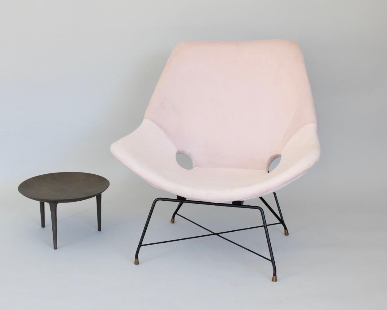 Paire de chaises longues italiennes Modèle Kosmos d'Augusto Bozzi pour Saporiti Bon état - En vente à Chicago, IL