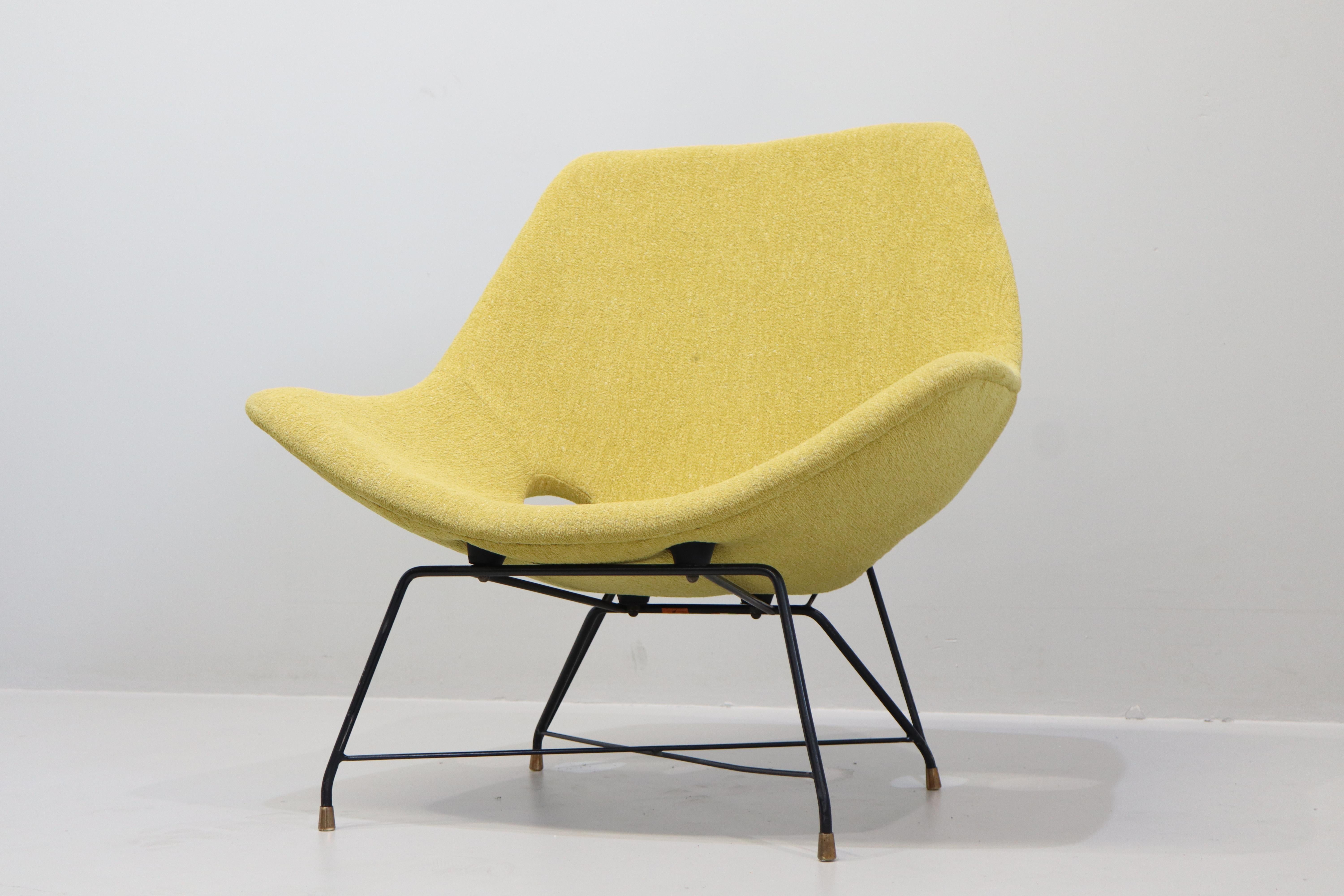 Augusto Bozzi Sillas Kosmos  para Saporiti Italia en venta 2