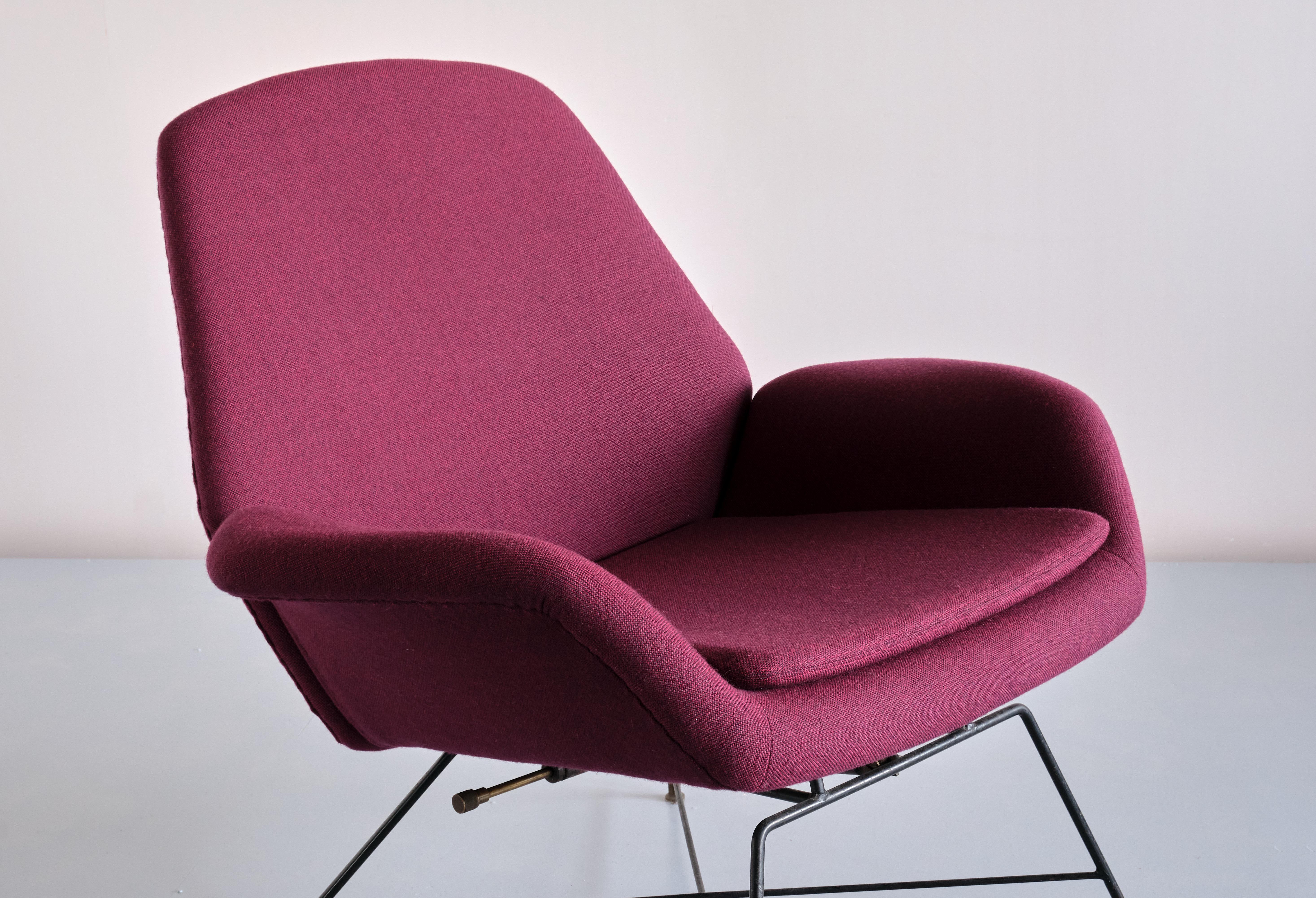 Augusto Bozzi 'Lotus' Adjustable Lounge Chair, Saporiti, Italy, 1960s For Sale 3