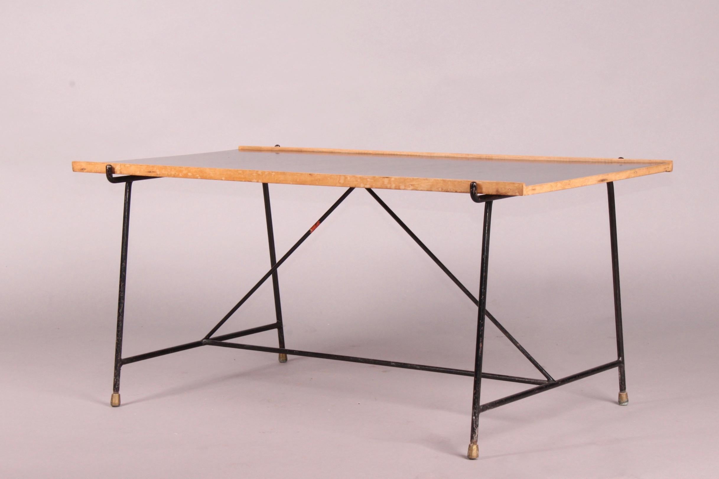 Augusto Bozzi Midcentury Compasso d'Oro Awarded Coffee Table for Saporiti, 1955 In Good Condition In grand Lancy, CH