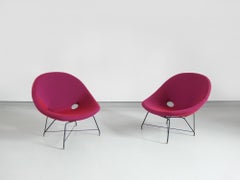 Pair of Cosmos Chairs in Ruby red/ Raspberry red by Augusto Bozzi for Saporiti