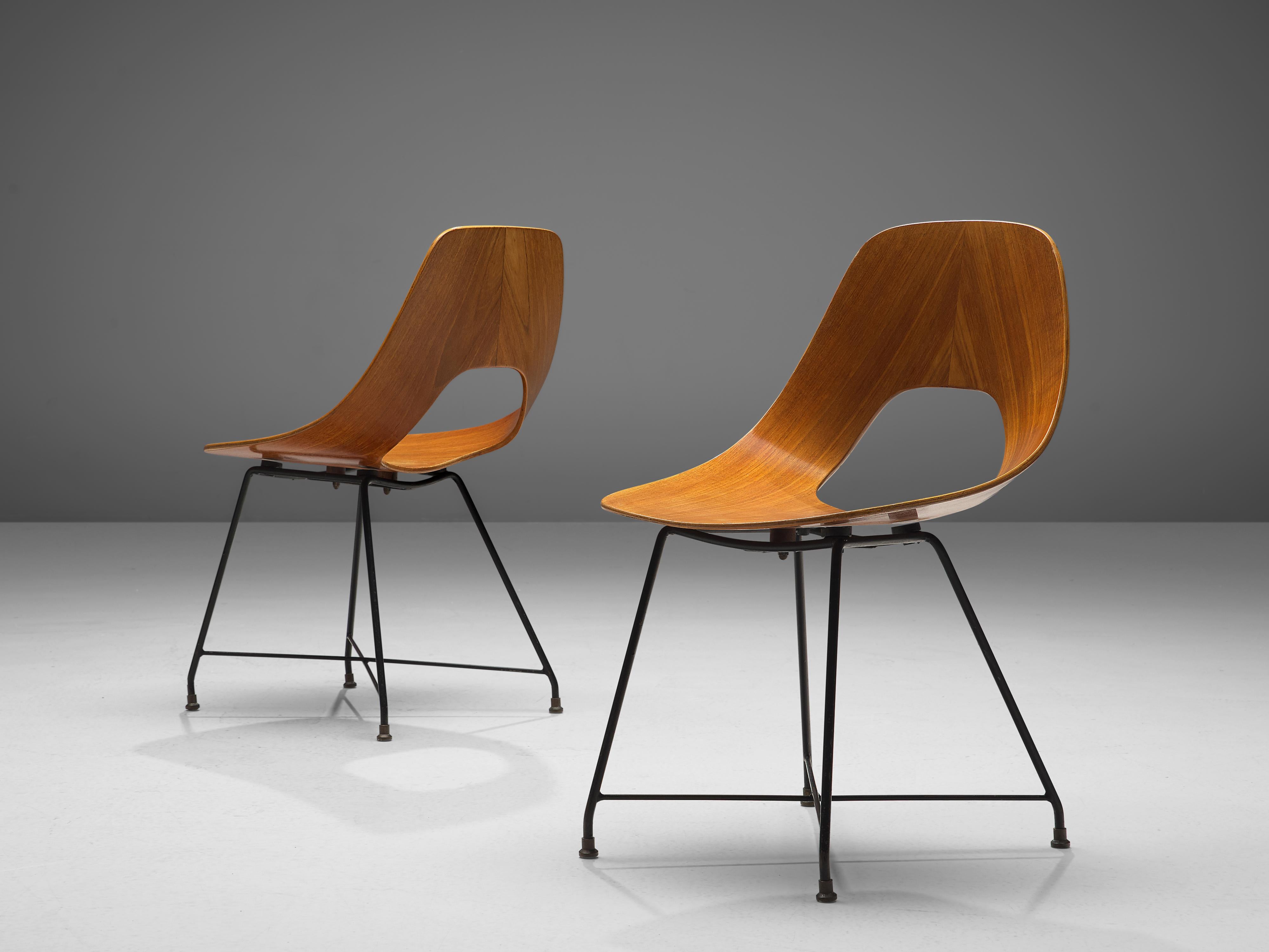 Augusto Bozzi Saporiti 'Ariston' Dining Chairs in Teak In Good Condition In Waalwijk, NL