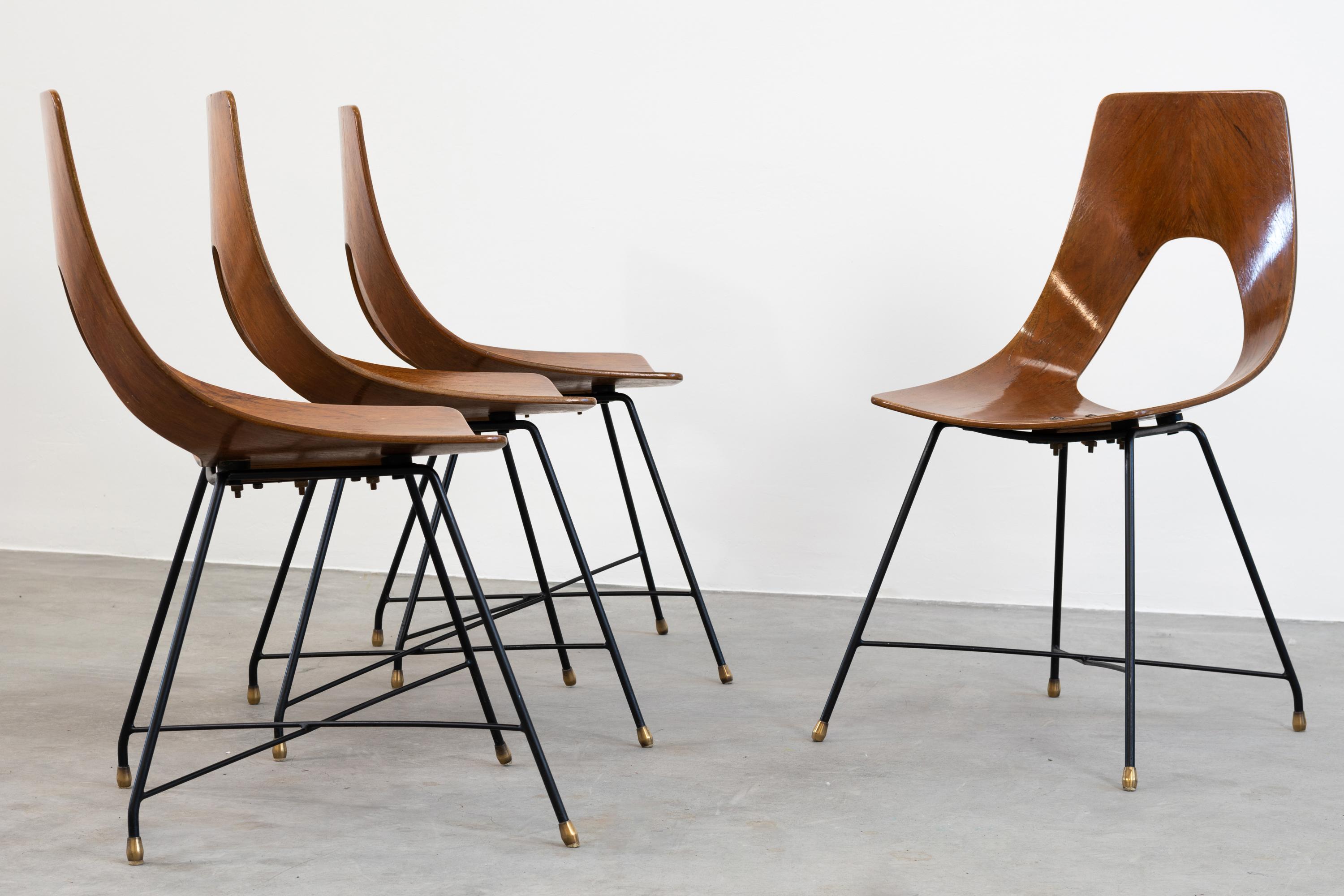 Italian Augusto Bozzi Set of Four Wooden Chairs Ariston for Saporiti, 1950