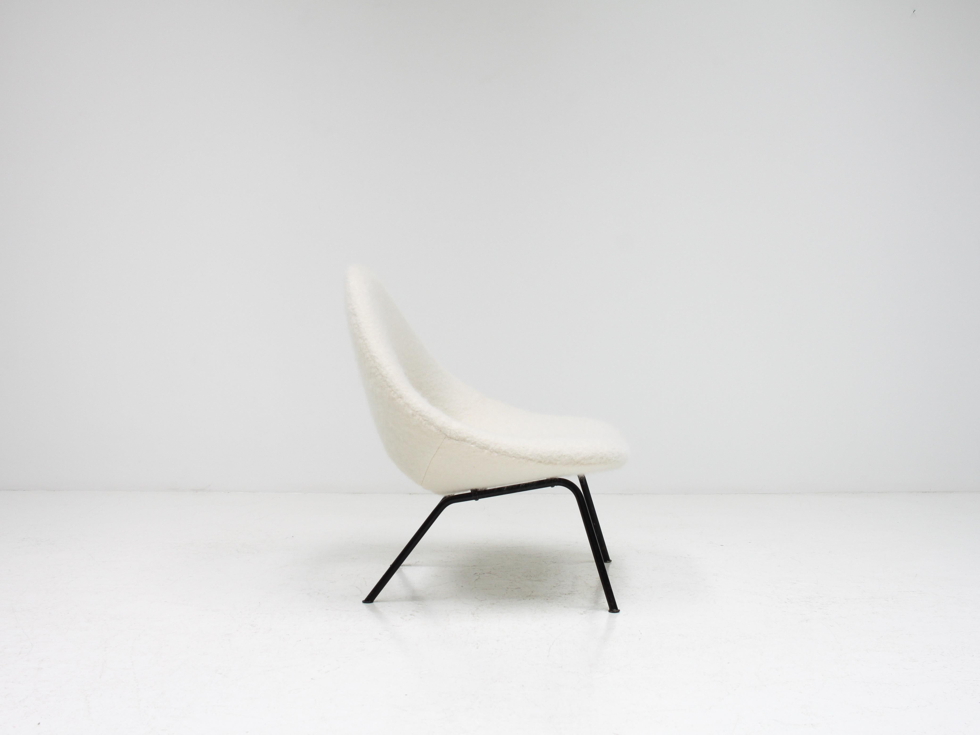Augusto Bozzi Style Italian Easy Chair, 1950s, in Fluffy Mohair Pierre Frey 3