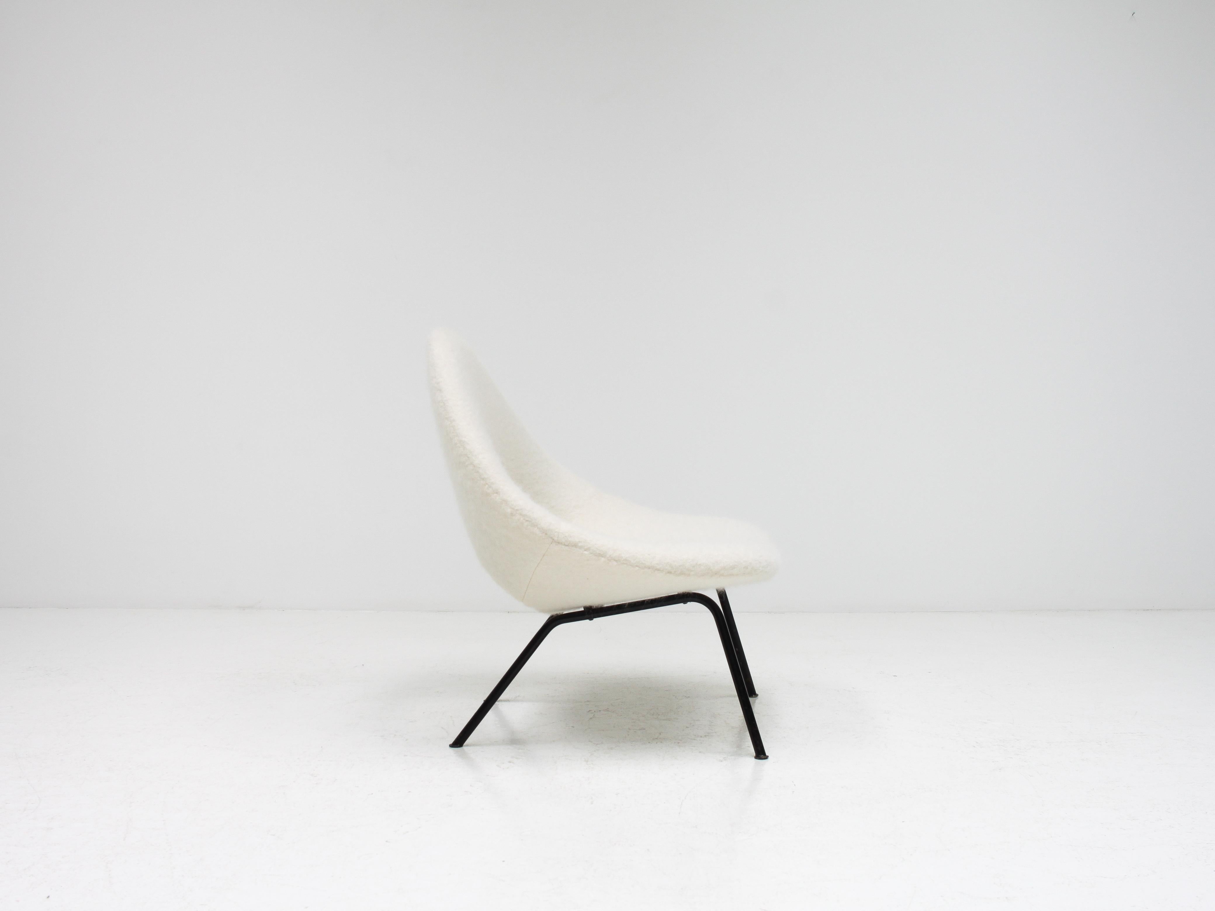 Fauteuil italien de style Augusto Bozzi, années 1950, en mohair molletonné Pierre Frey 4