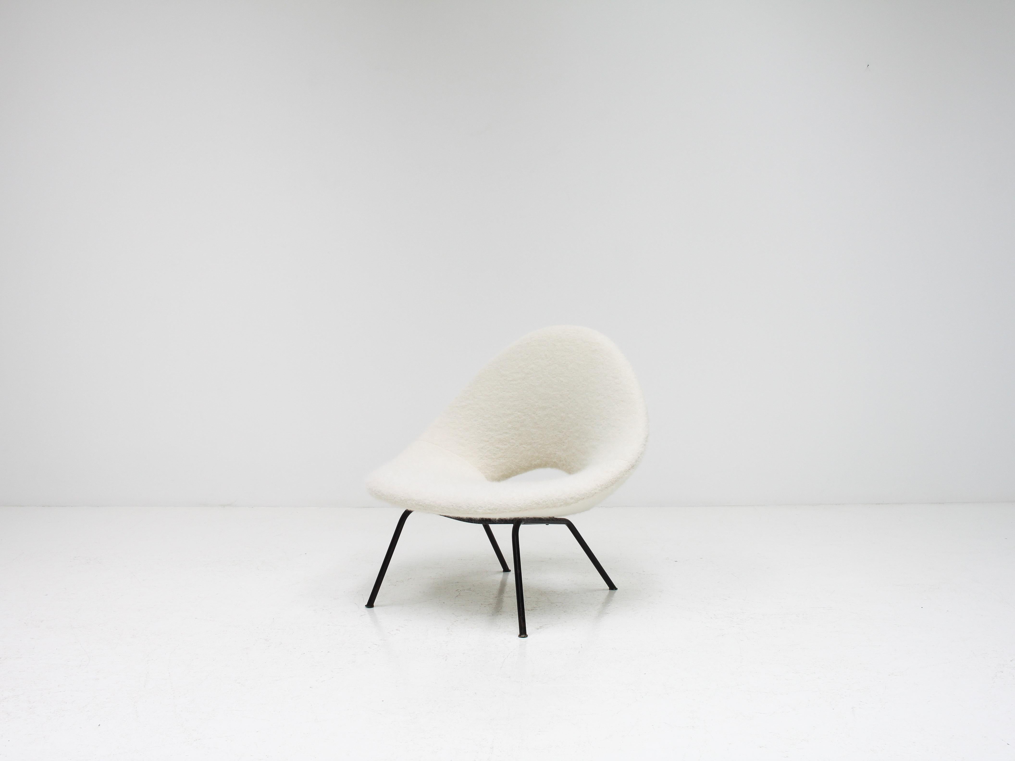 Mid-Century Modern Augusto Bozzi Style Italian Easy Chair, 1950s, in Fluffy Mohair Pierre Frey