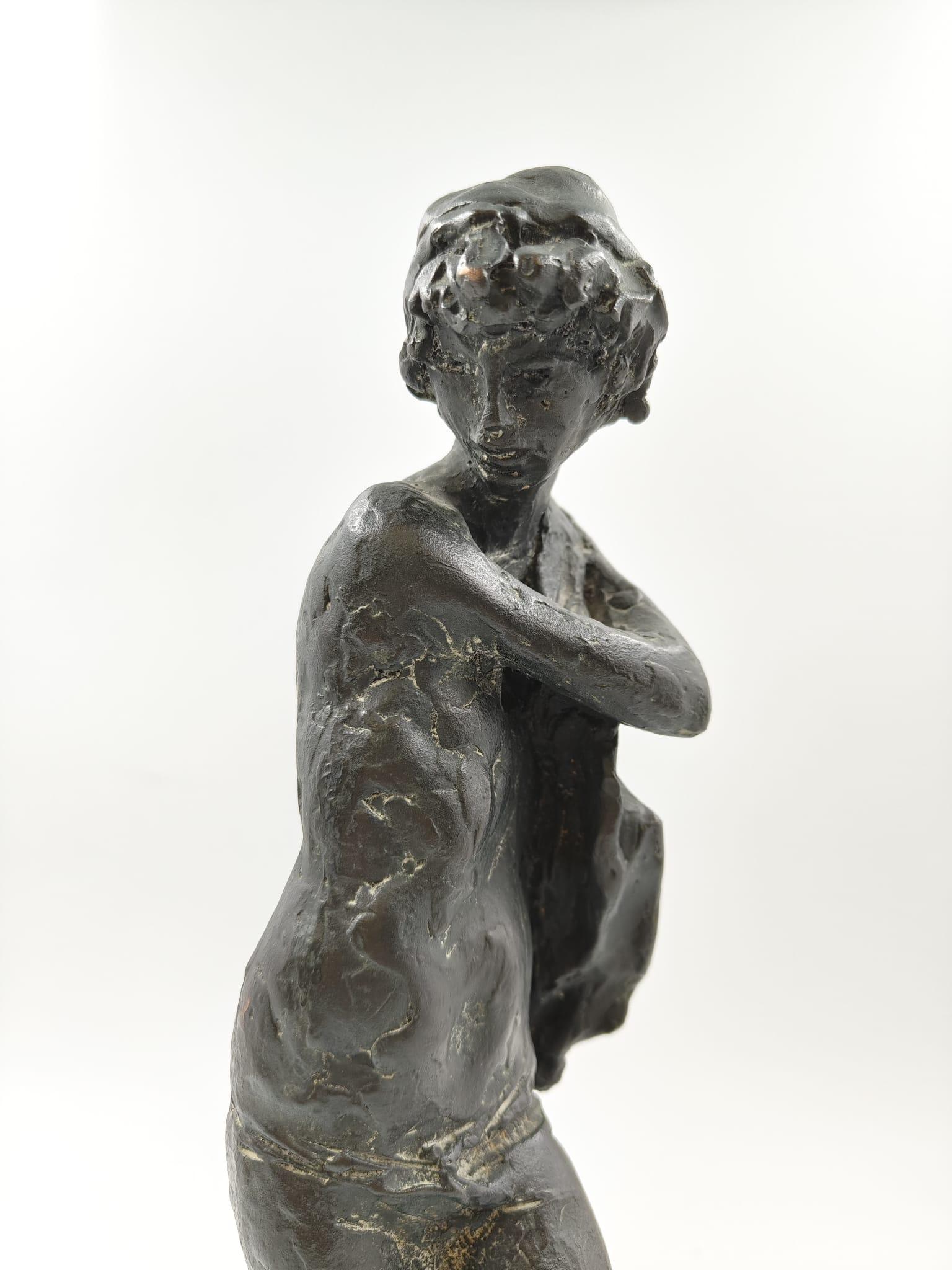 Ragazzo con drappo di Augusto Murer in vendita 11