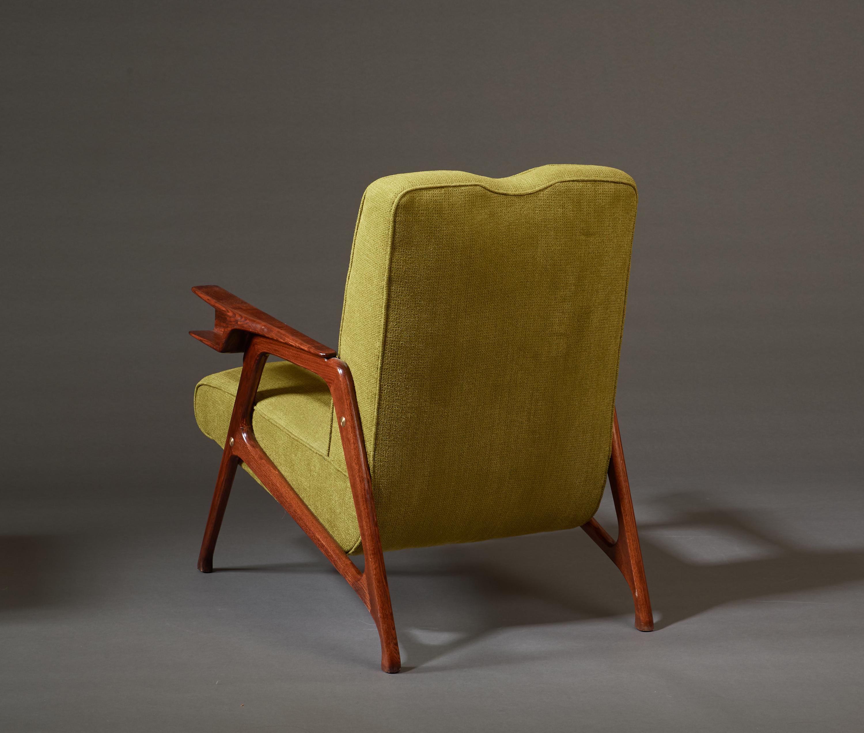 Augusto Romano, Architectural Mahogany Armchair and Ottoman, Italy, 1950s For Sale 2