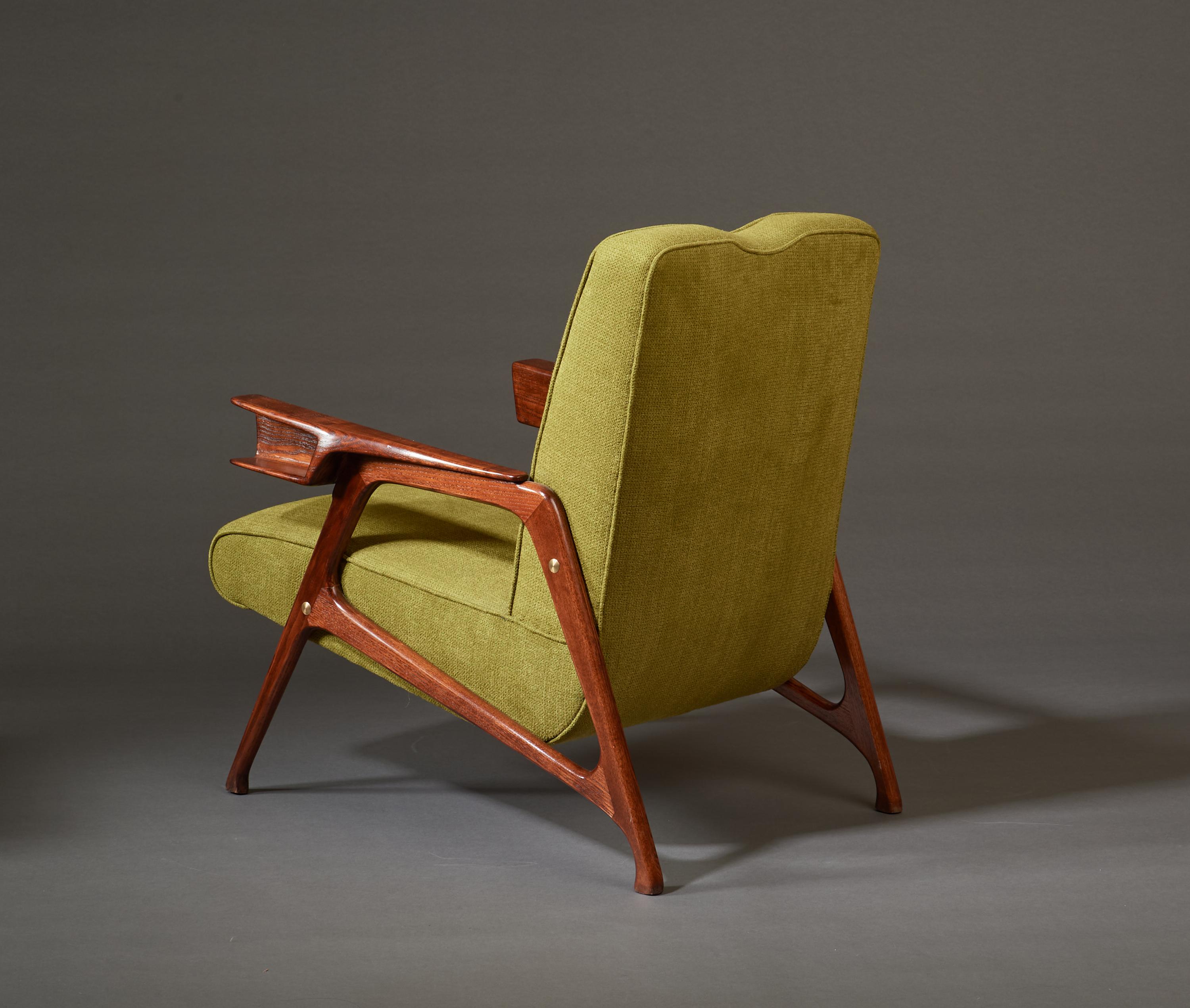 Augusto Romano, Architectural Mahogany Armchair and Ottoman, Italy, 1950s For Sale 3