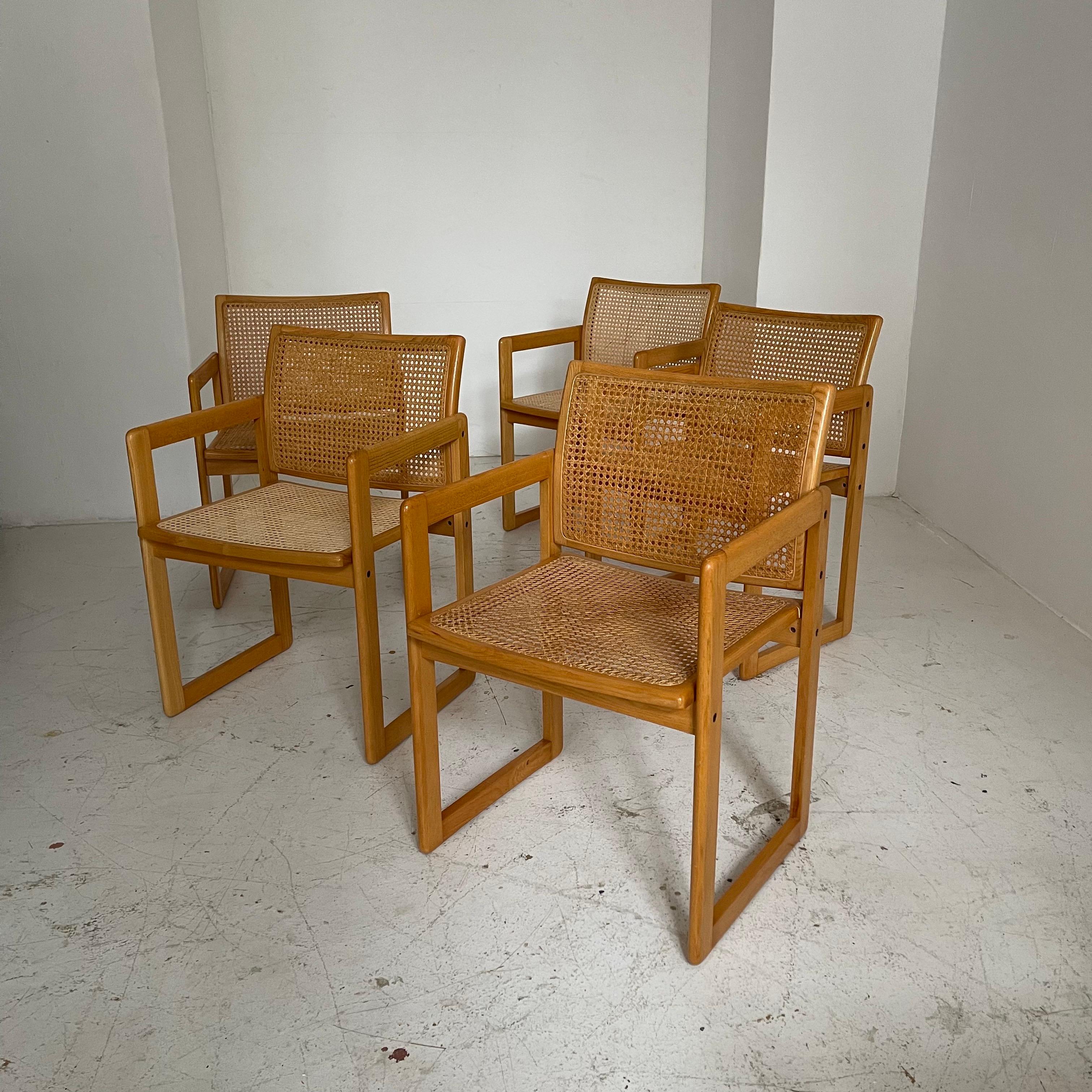 Augusto Savini Attributed Dining Chairs by Pozzi, Set of Five, Italy 1980 In Good Condition For Sale In Vienna, AT