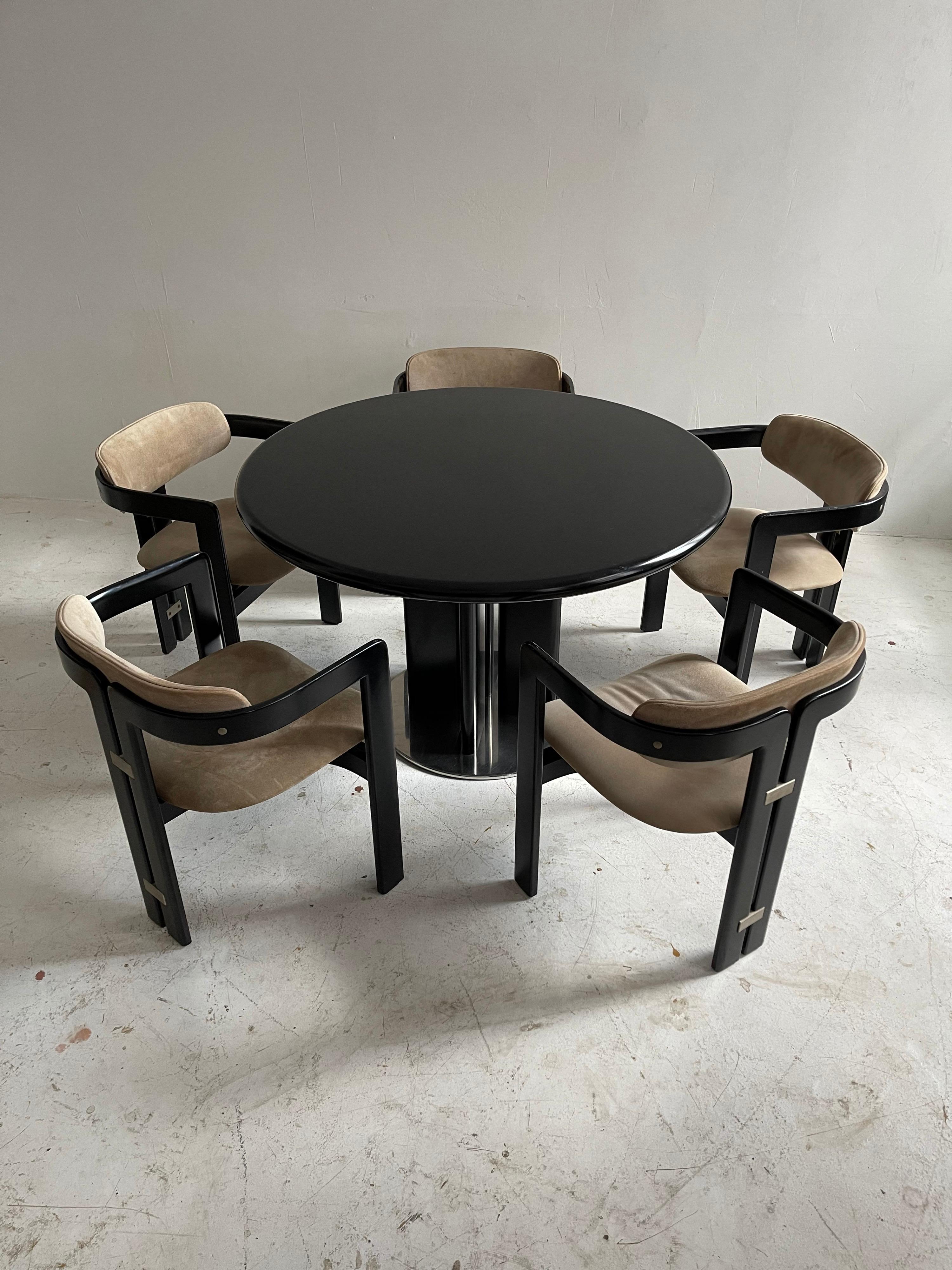 Augusto Savini dining room set of five 'Pamplona' dining chairs dining table.