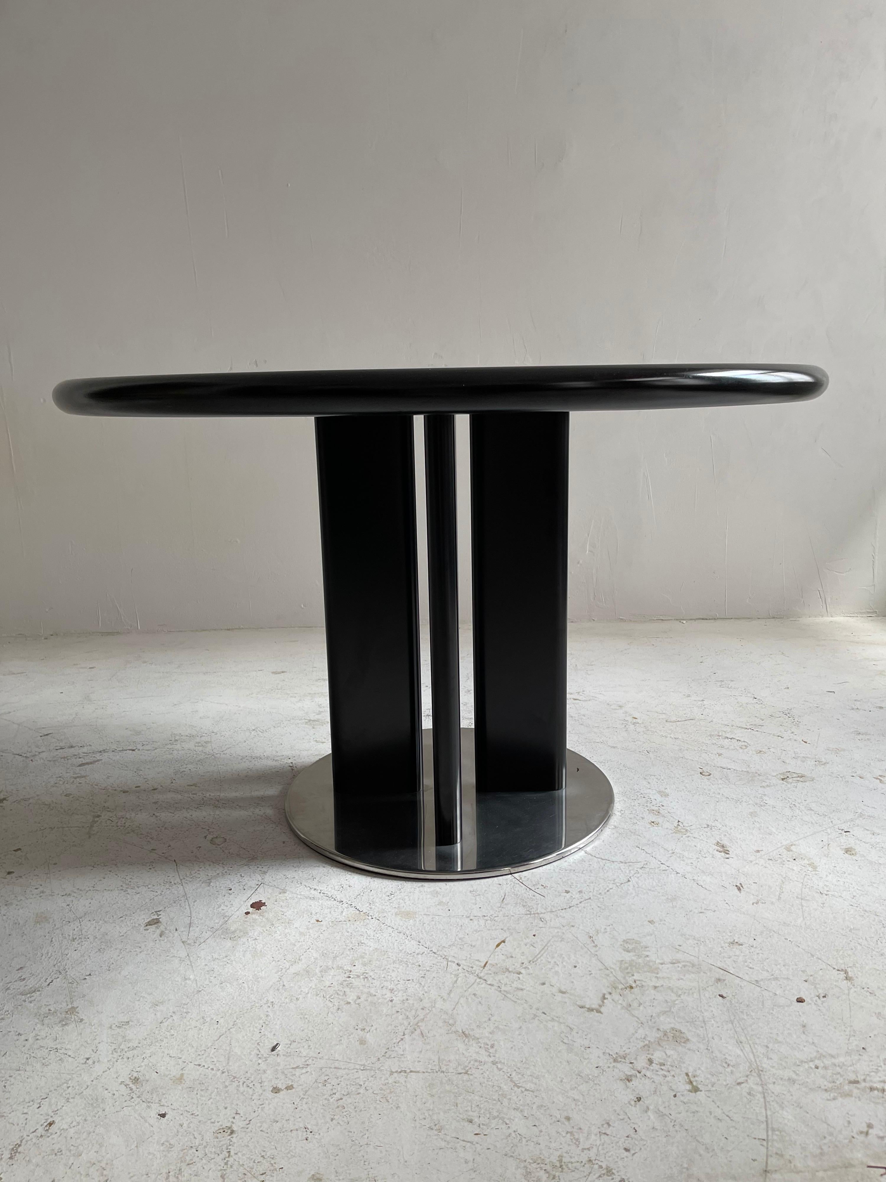 Augusto Savini dining table by Pozzi, Italy, 1970s.