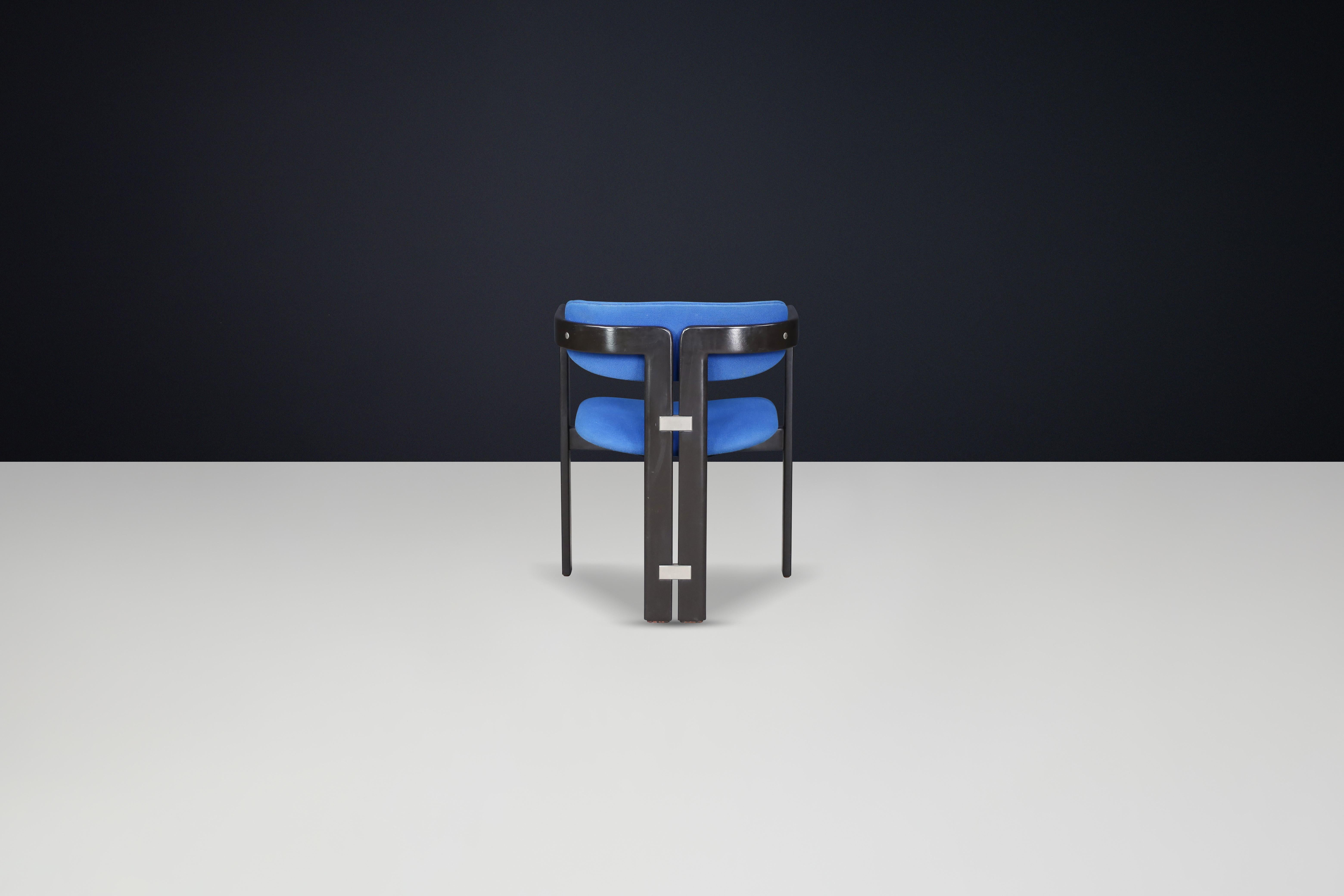 Augusto Savini for Pozzi Pamplona armchairs in Royal Blue Upholstery Italy 1960s For Sale 4