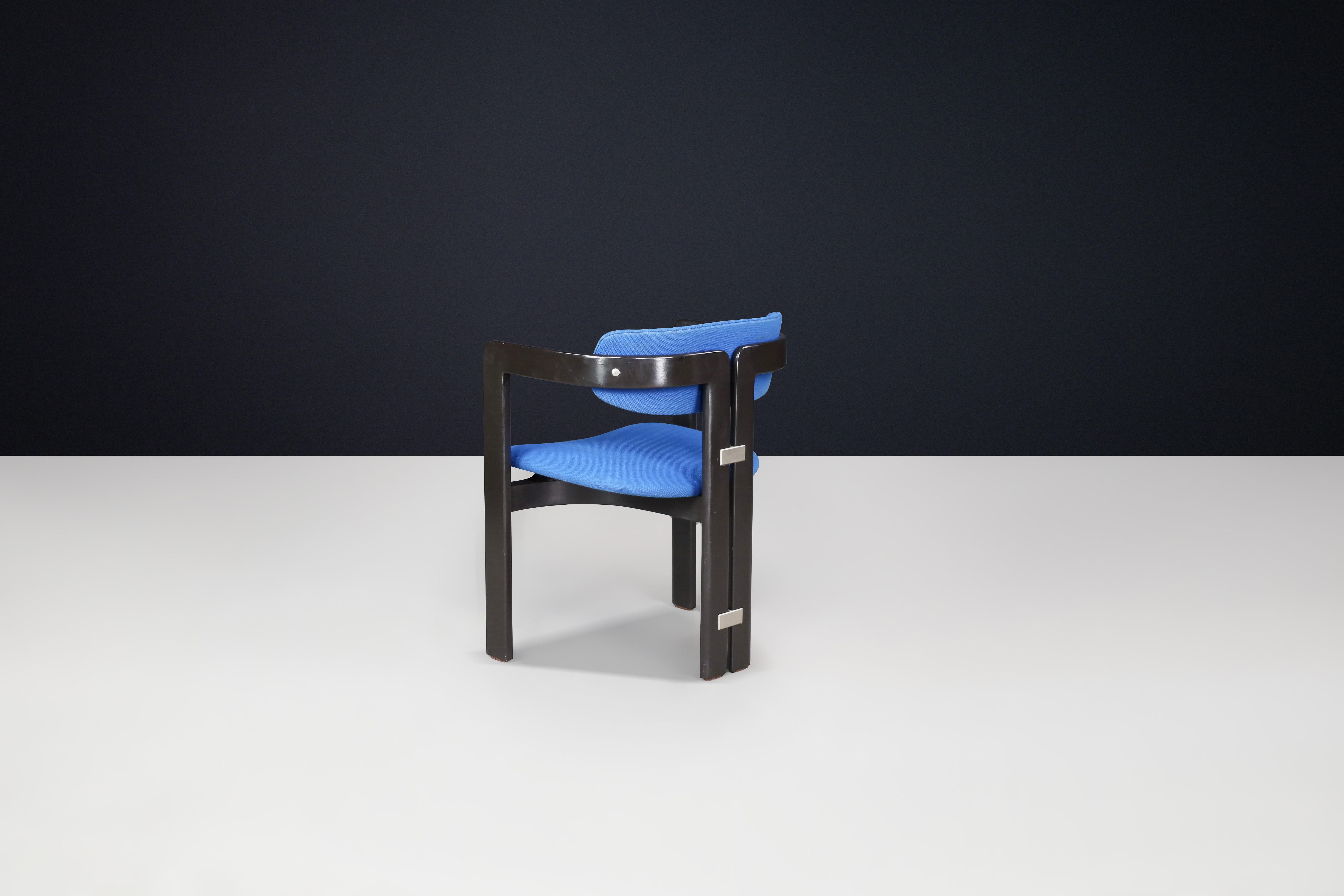 Augusto Savini for Pozzi Pamplona armchairs in Royal Blue Upholstery Italy 1960s For Sale 1
