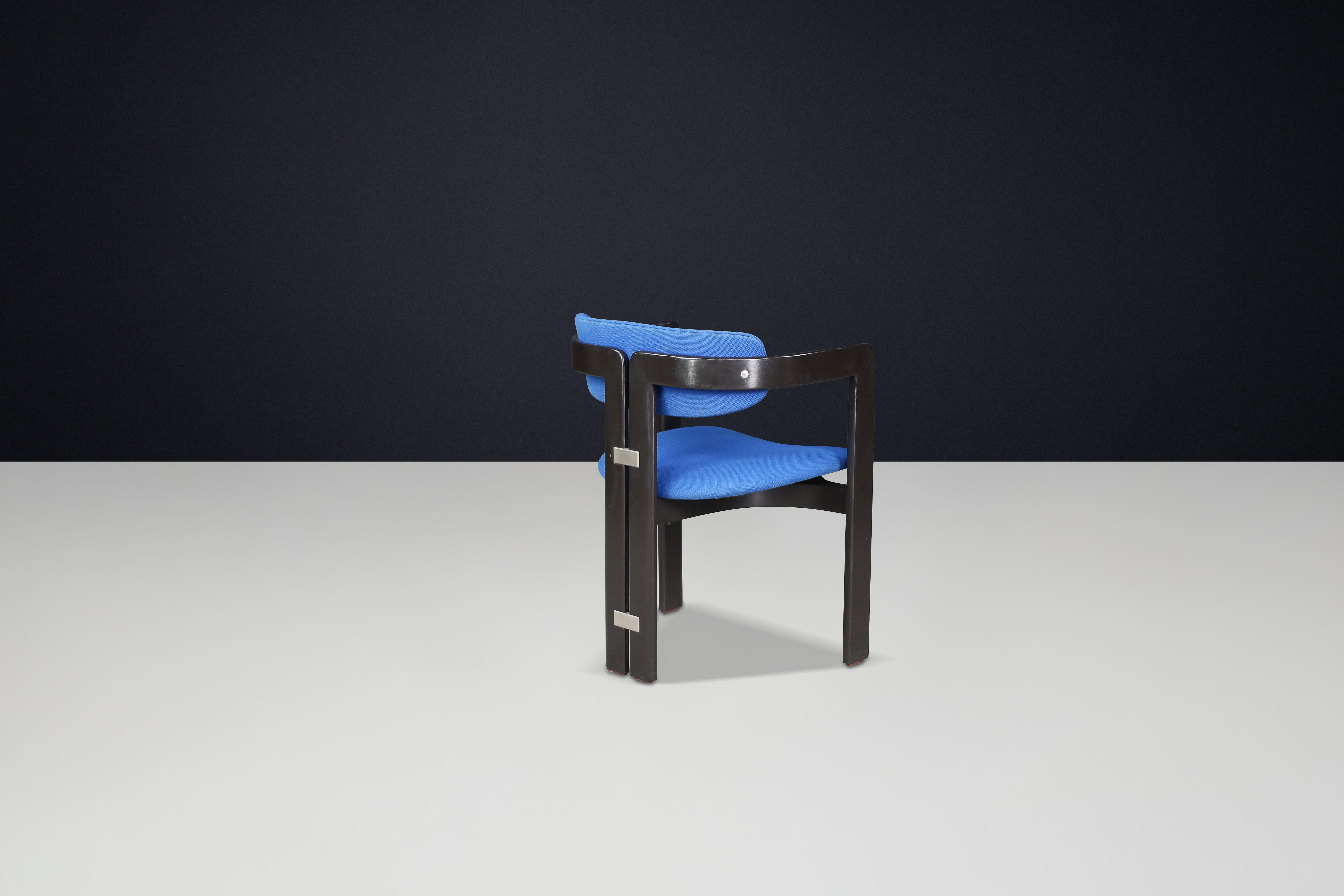 Augusto Savini for Pozzi Pamplona armchairs in Royal Blue Upholstery Italy 1960s For Sale 3