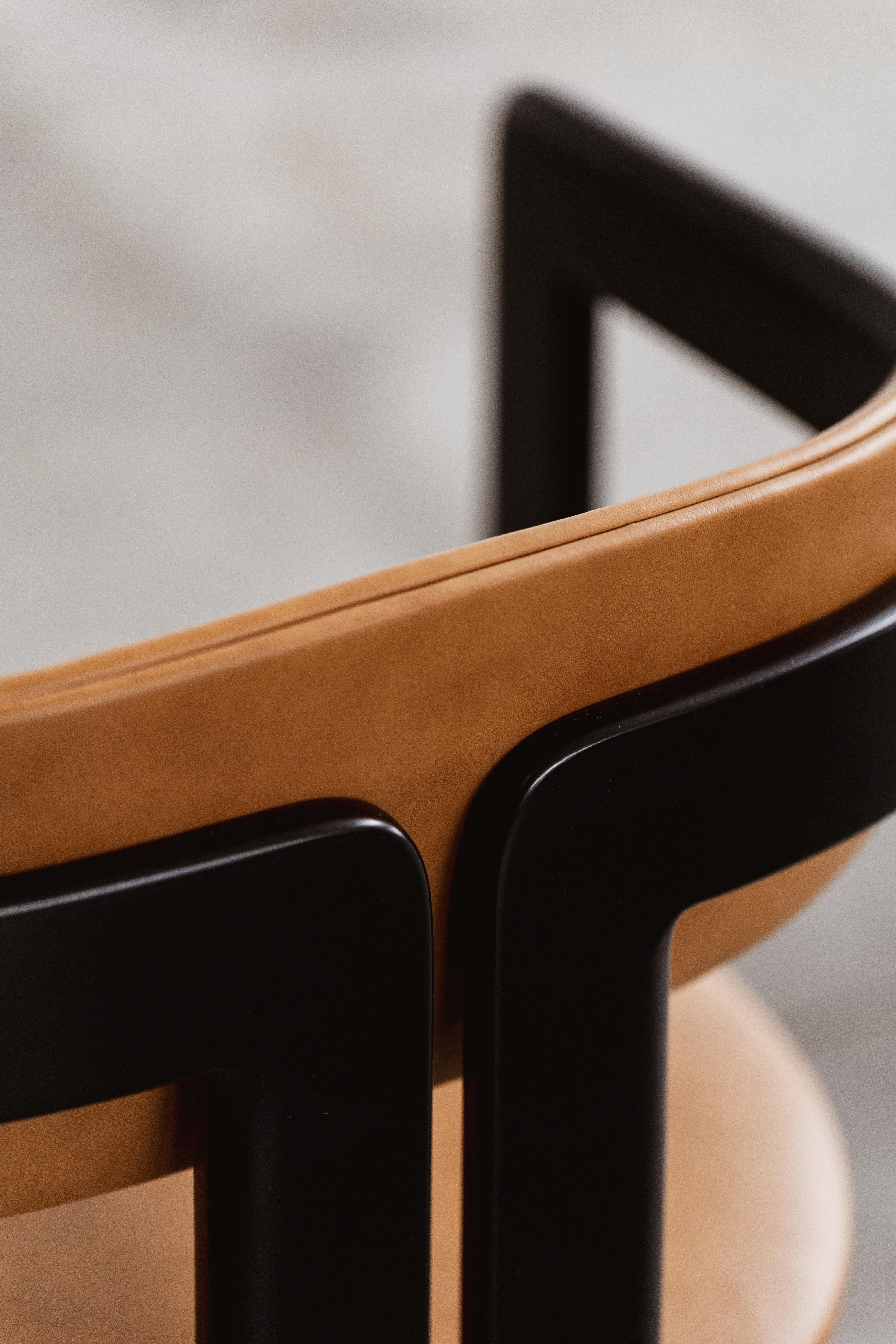 Leather Augusto Savini “Pamplona” Dining Chair for Pozzi, 1965 For Sale