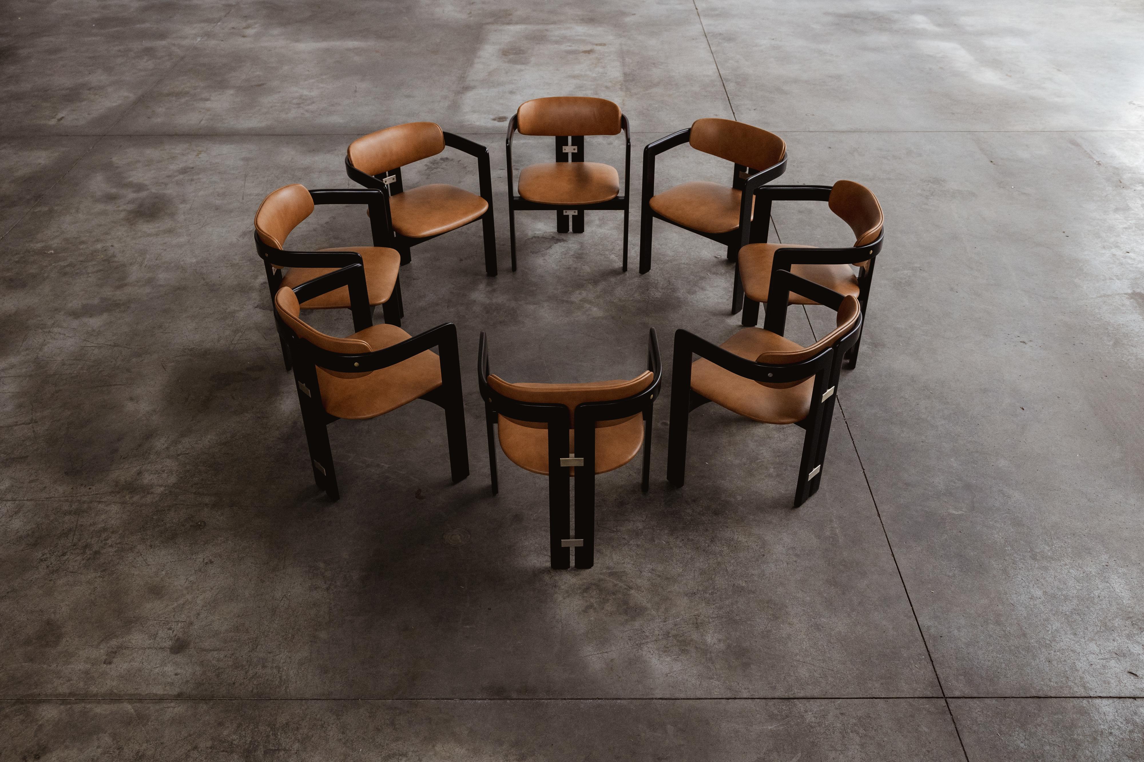 Augusto Savini Pamplona Esszimmerstühle für Pozzi, 1965, Set von 10 Stühlen (Italienisch) im Angebot