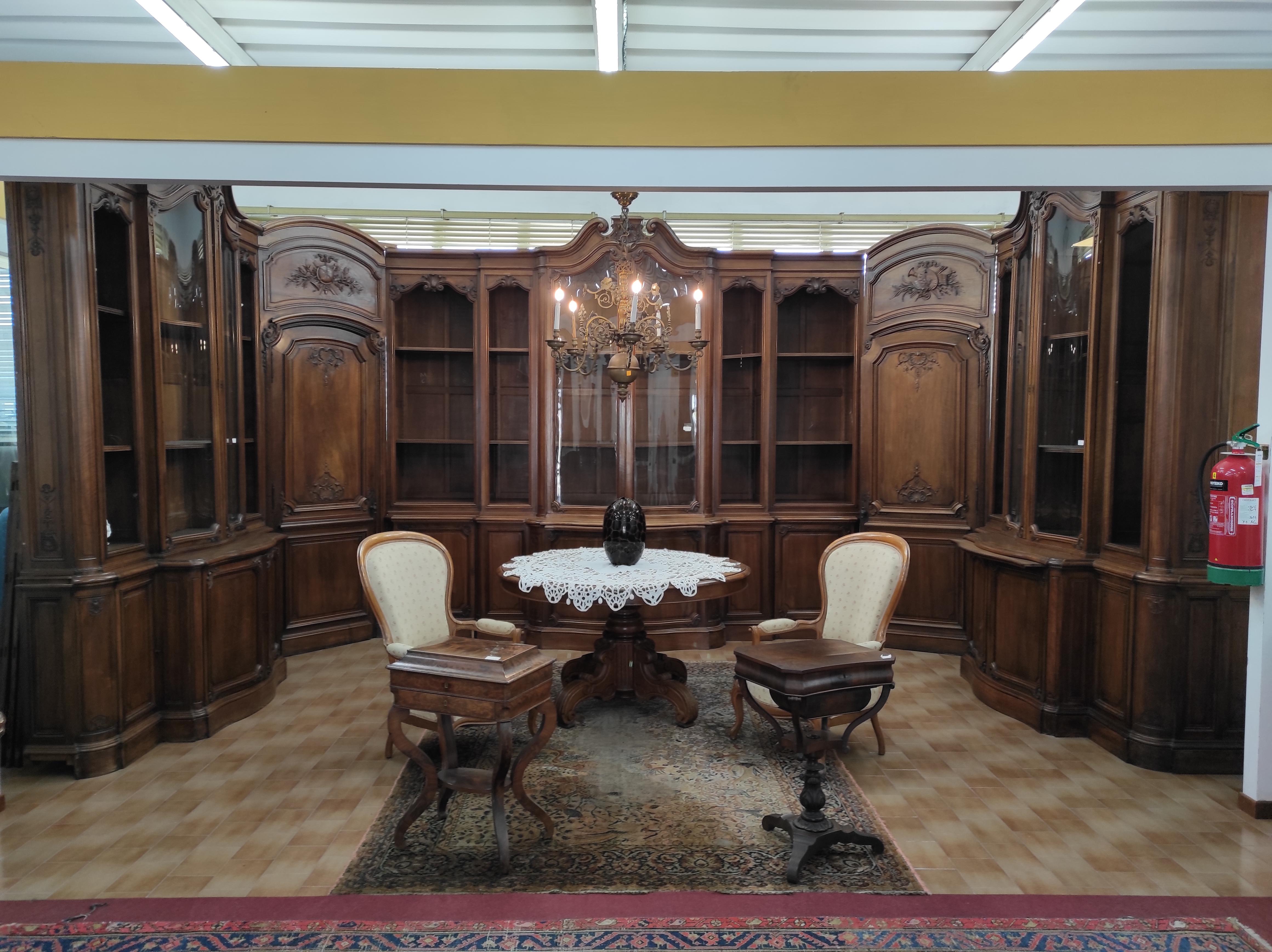 Early 19th Century Aula Di Musica Castello Francese For Sale