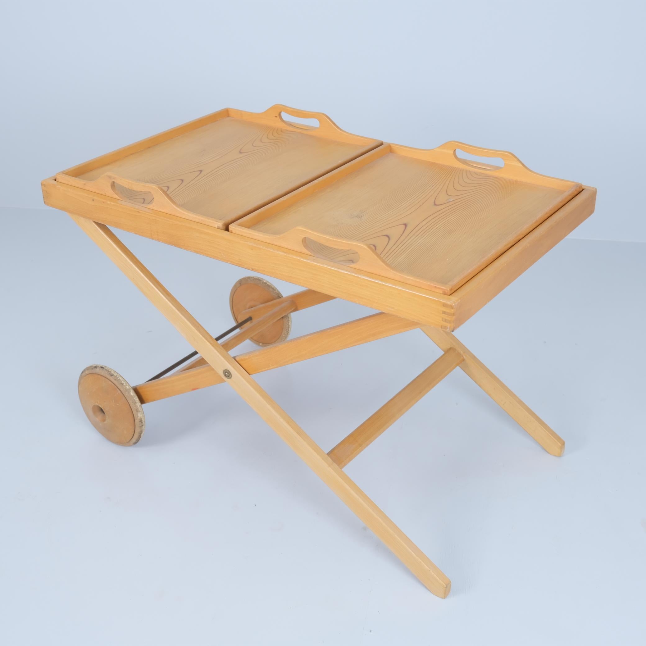 Scandinavo moderno Carrello in faggio e impiallacciatura ritmica di Aulis Leinonen e Tapio Wirkkala, Asko 1950s in vendita