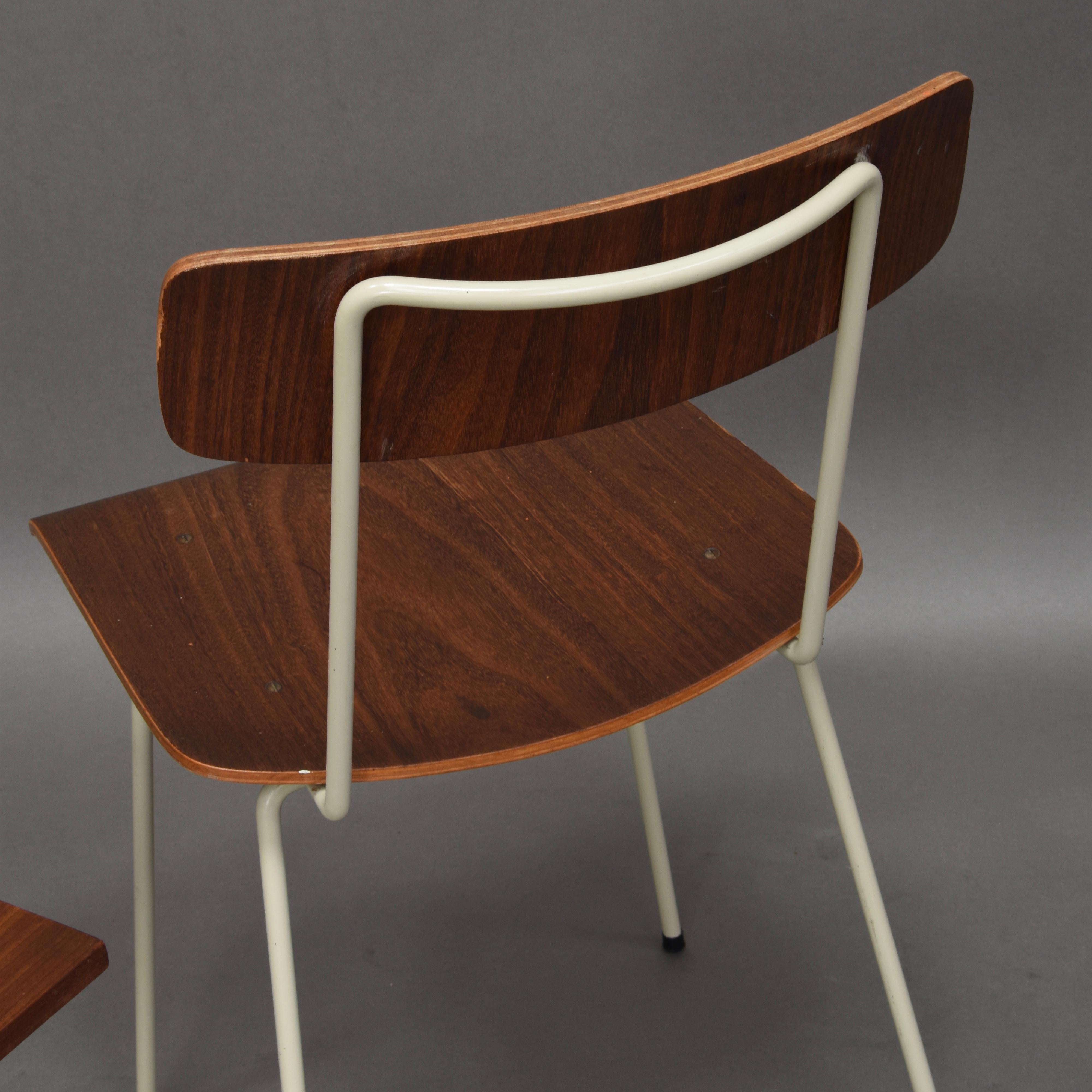 Mid-20th Century AUPING Bedroom Chairs and Table in Teak - Netherlands, 1950's For Sale