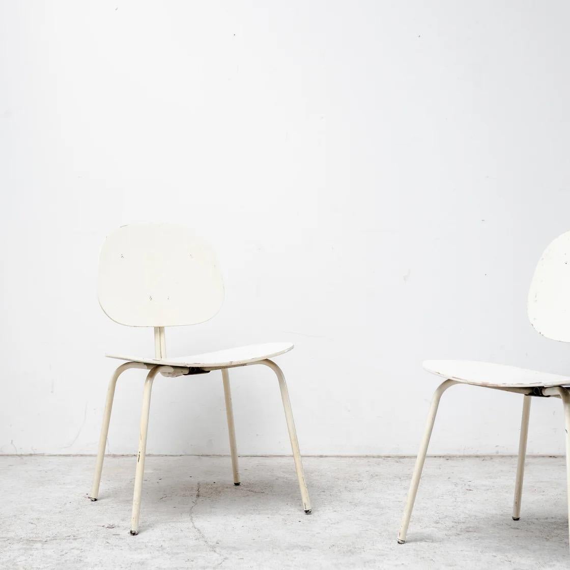 French Auping Chair by Wim Rietveld, white color, France, 1980s For Sale