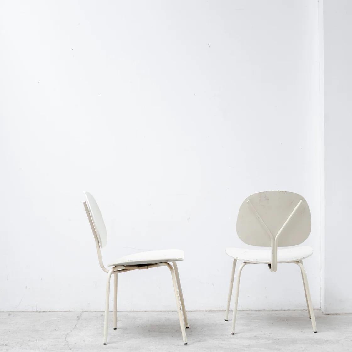 Late 20th Century Auping Chair by Wim Rietveld, white color, France, 1980s For Sale