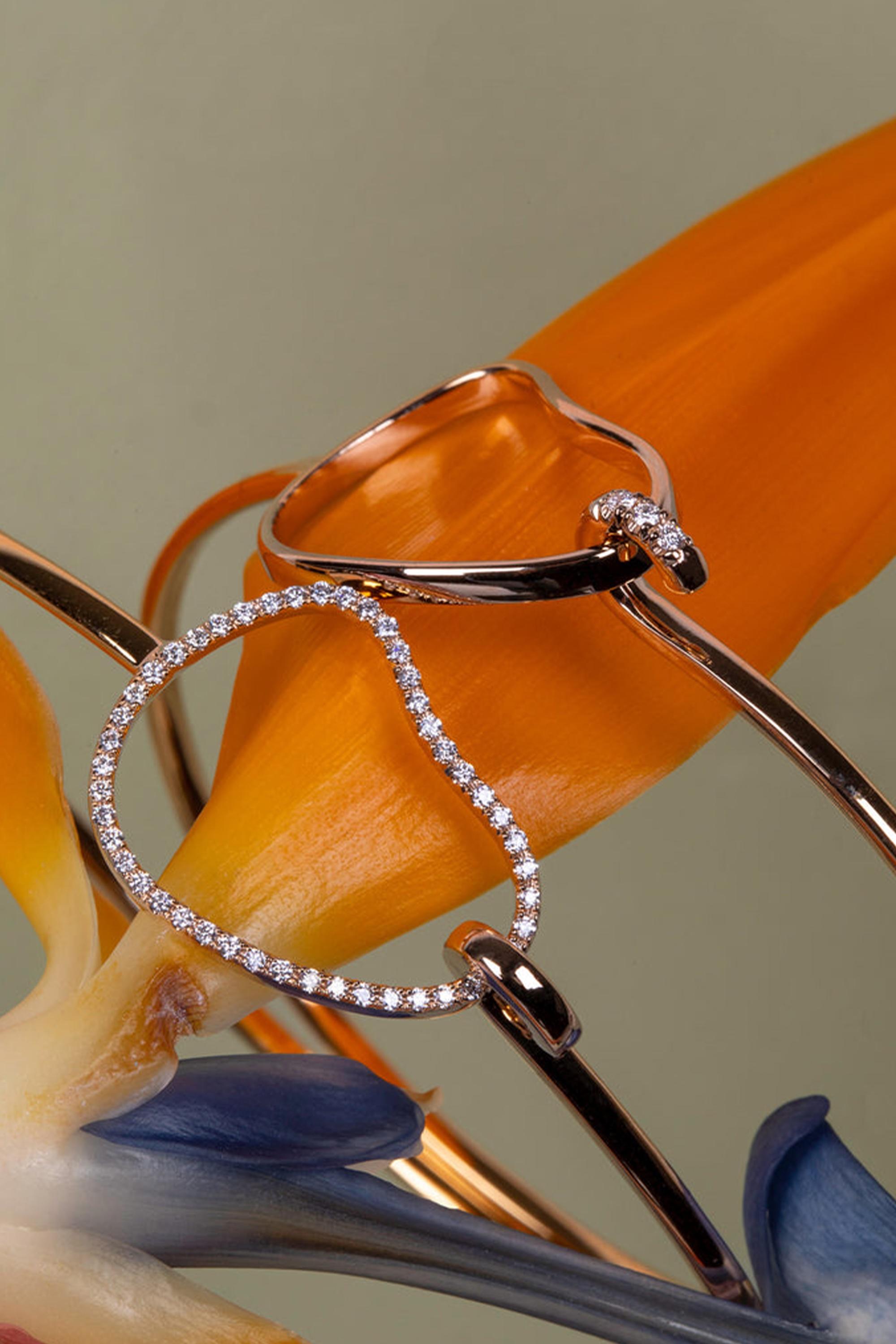 Contemporaneo Bracciale AURA, oro rosa 18 carati con pavé di diamanti da 0,25 carati in vendita