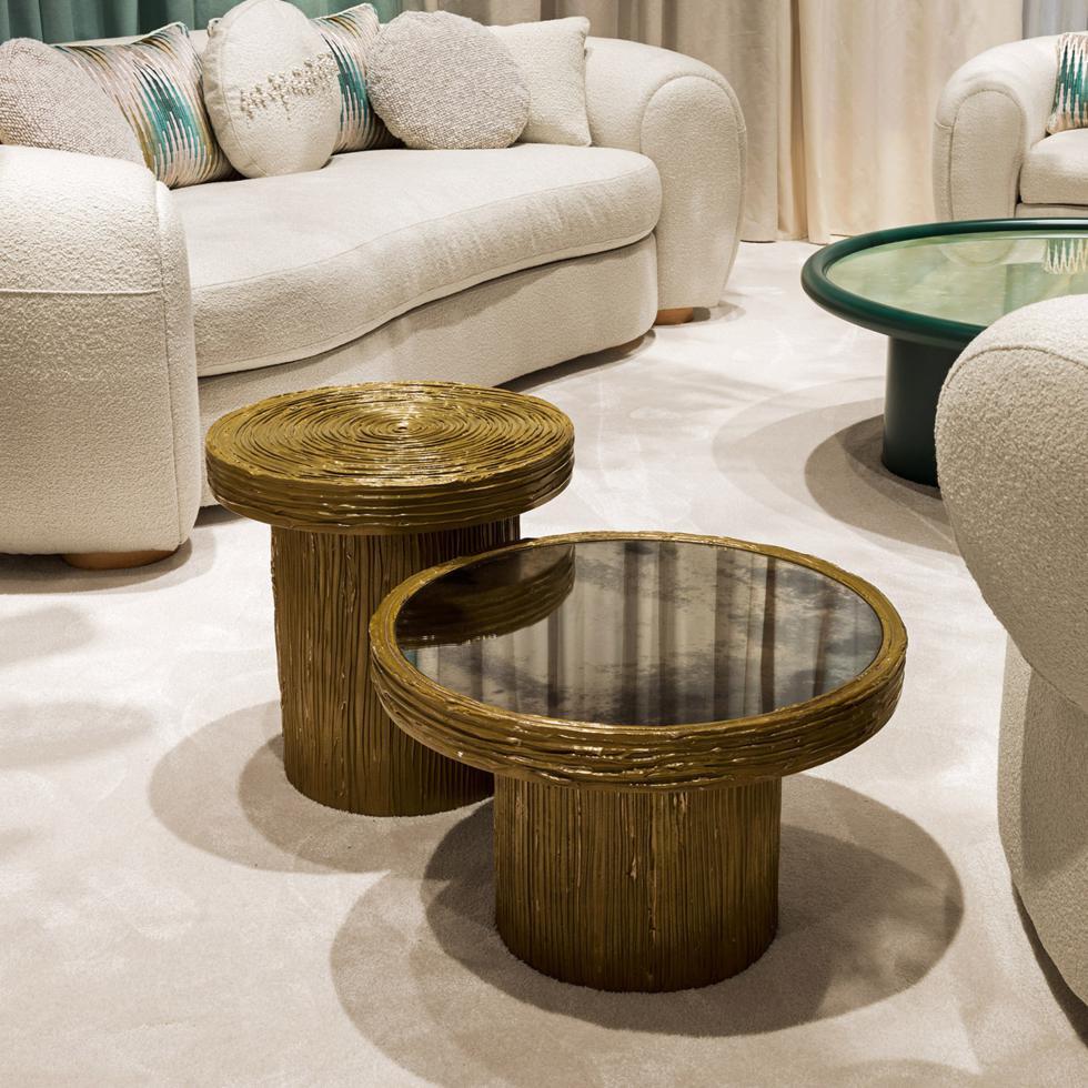 aura table mirror