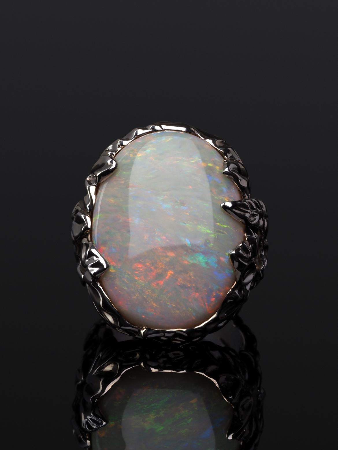 Aura Opal White Gold Ring Australian Fine Sunset Gemstone Alexey Gabilo Unisexe en vente
