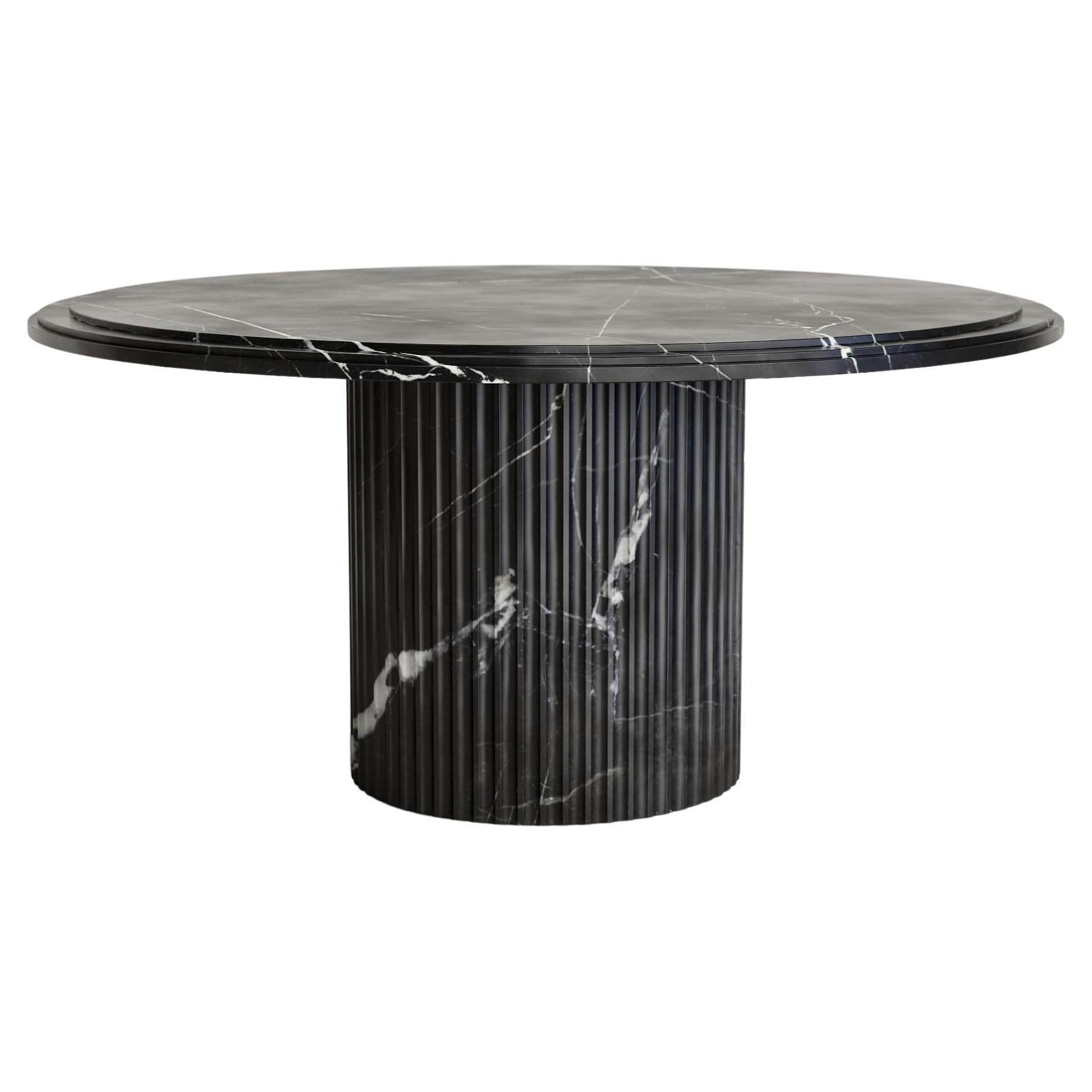 Aura -  Tavolo da pranzo classico rotondo in marmo nero Marquina in vendita