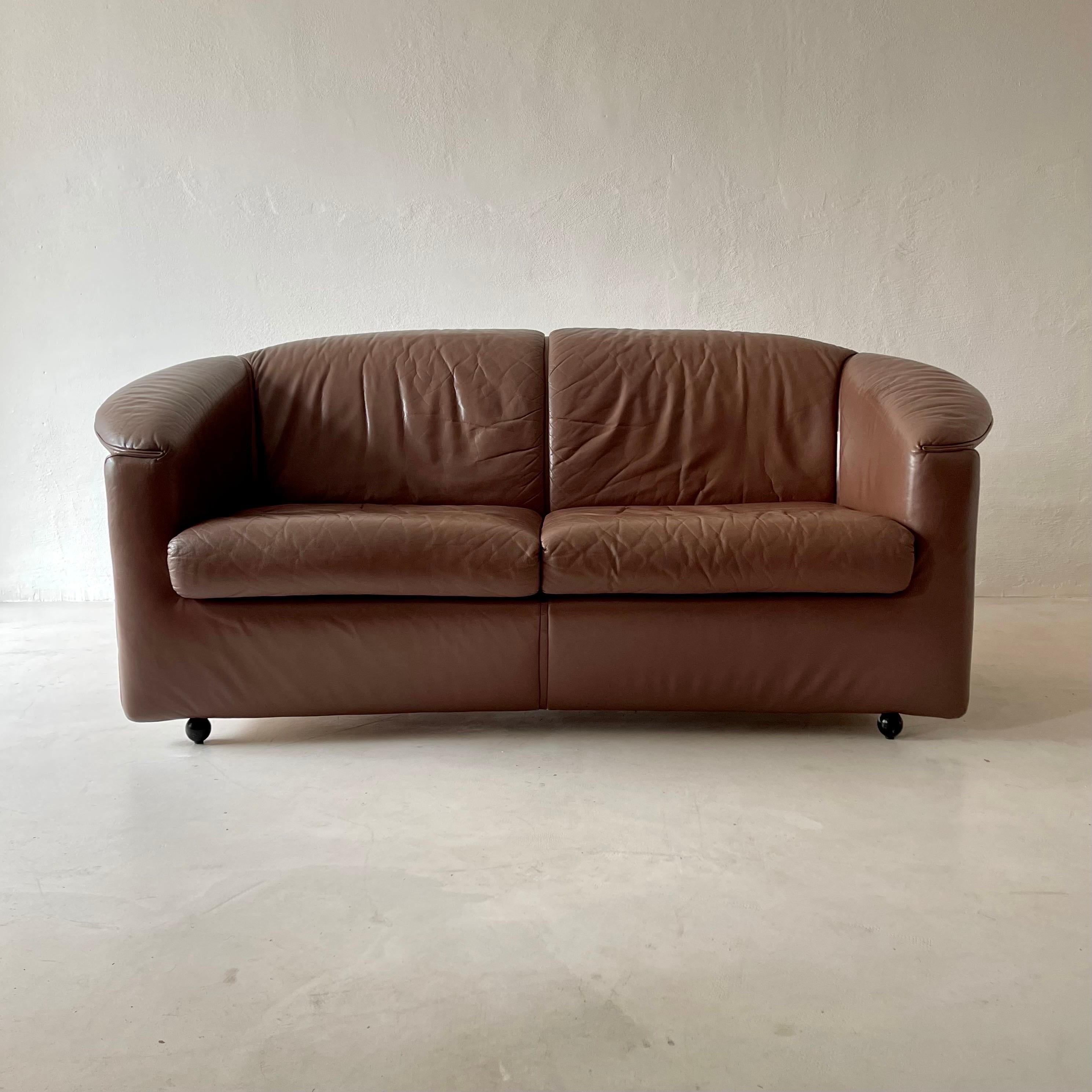 Post-Modern Aura Sofa Loveseat by Paolo Piva for Wittmann For Sale
