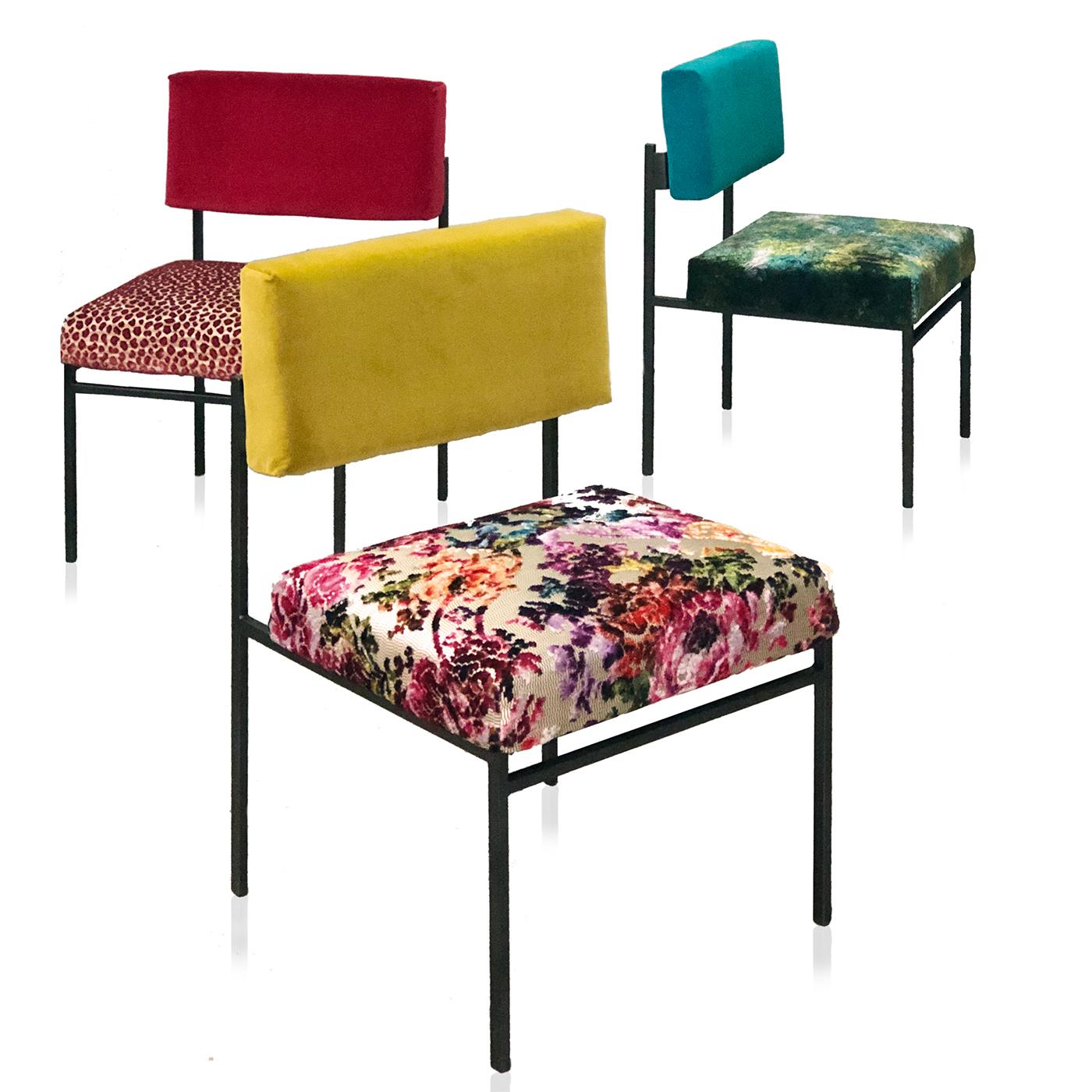 Modern Aurea Green Velvet Chair by CtrlZak and Davide Barzaghi For Sale