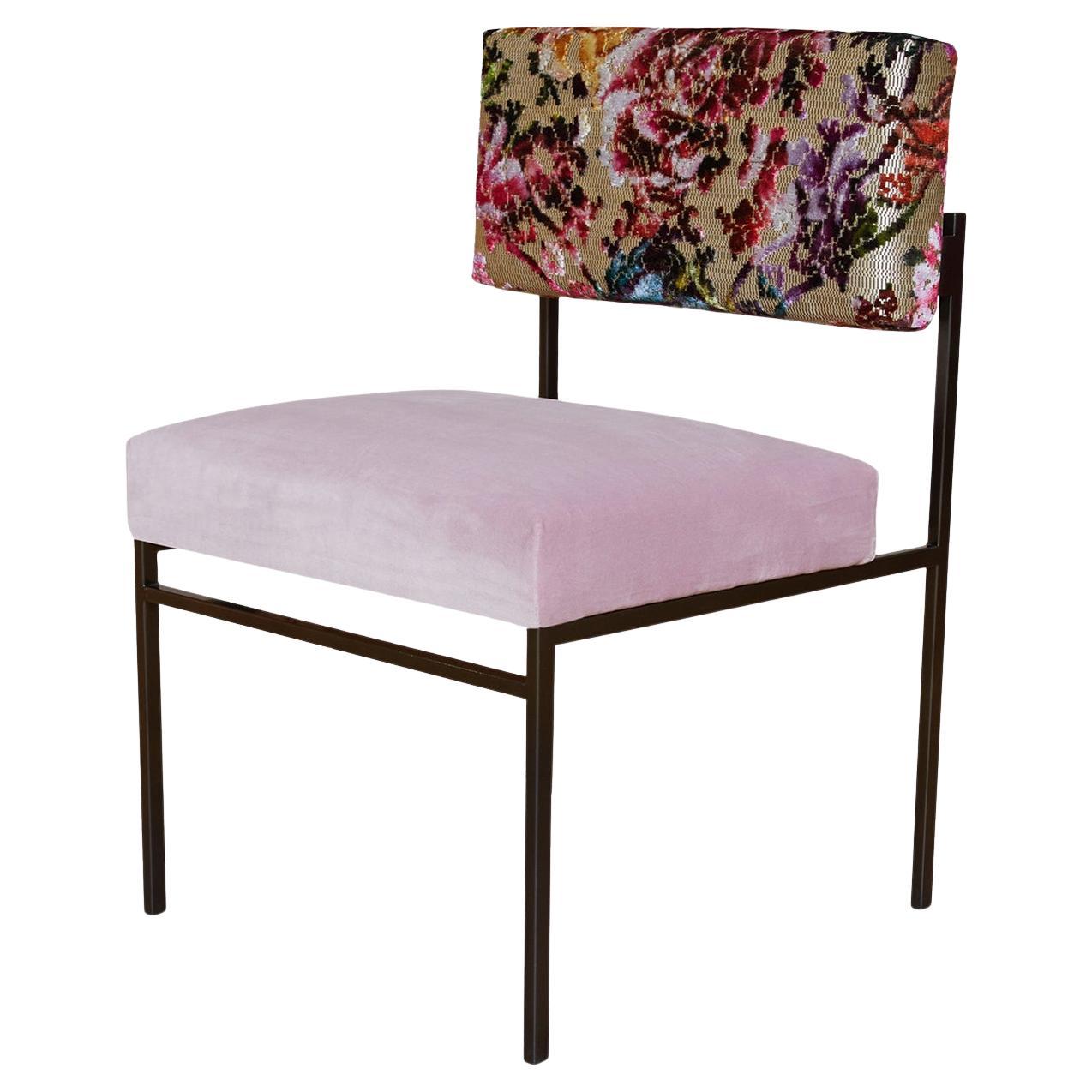 Chaise de salle à manger à fleurs rose Aurea en vente