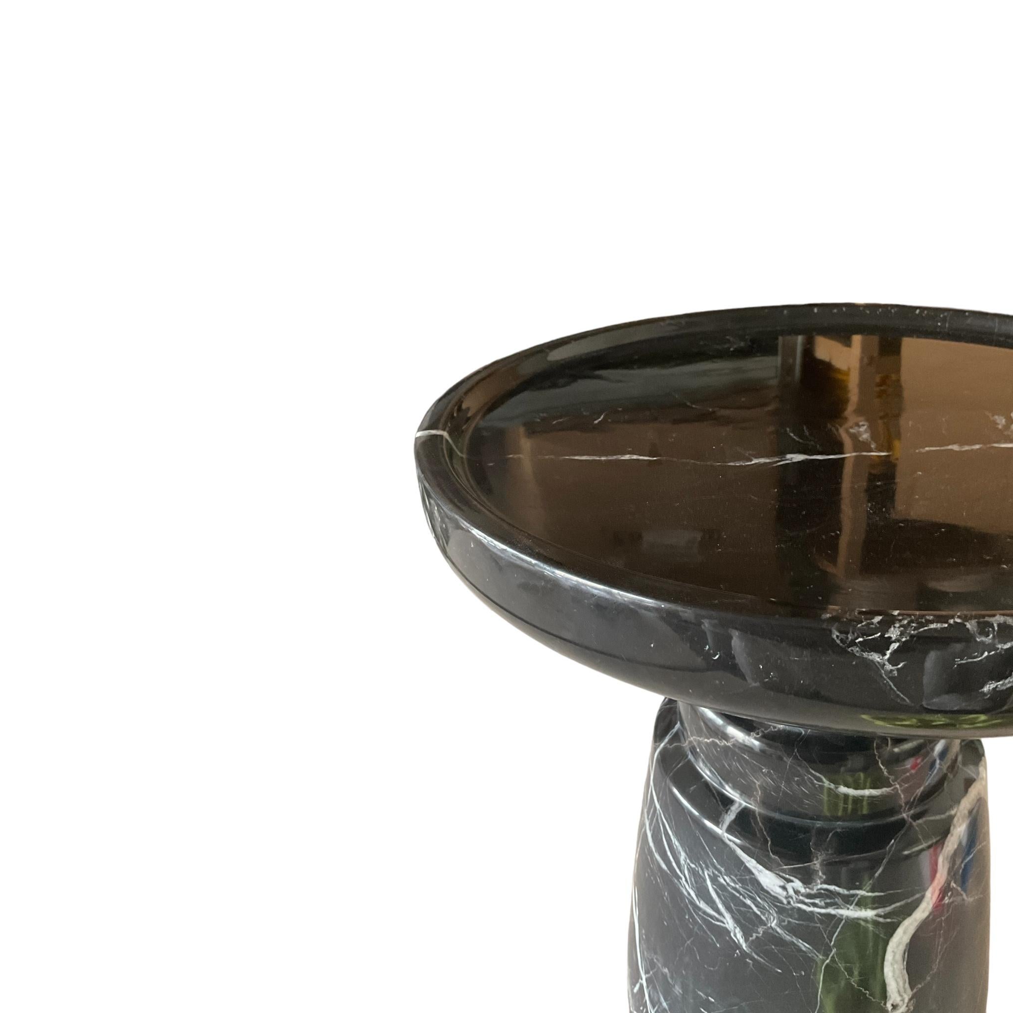 Fait main AUREA Side Table, Black Marquita Stone Modern Accent Table, End Table en vente