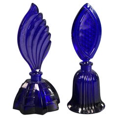 Aurel Art Decó Frascos de perfume de vidrio azul cobalto con tapón C1930