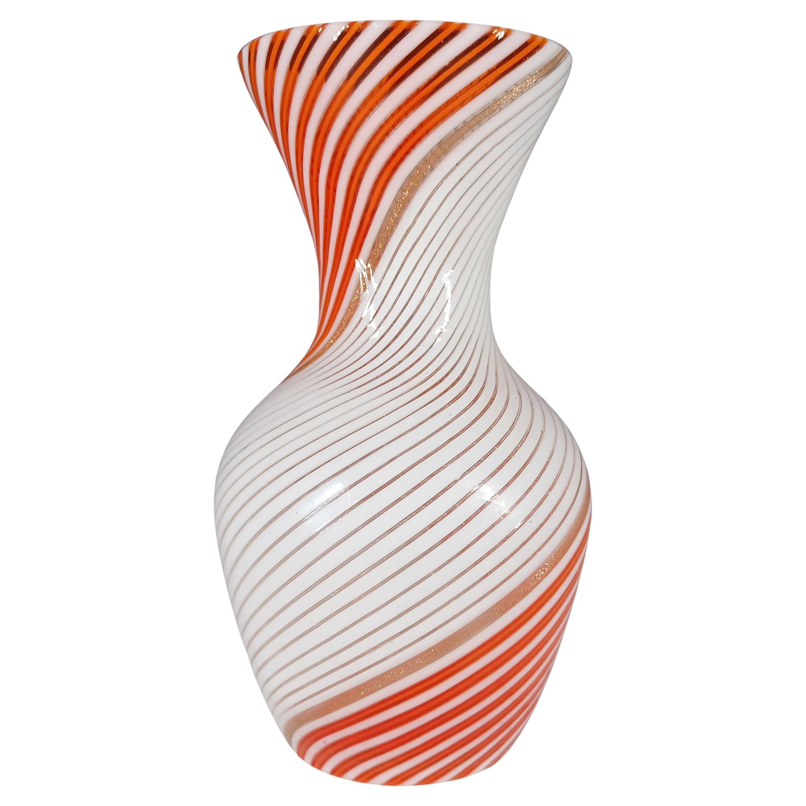 Aureliano Toso / Dino Martens #5457 Mezza Filigrana Glass Vase
