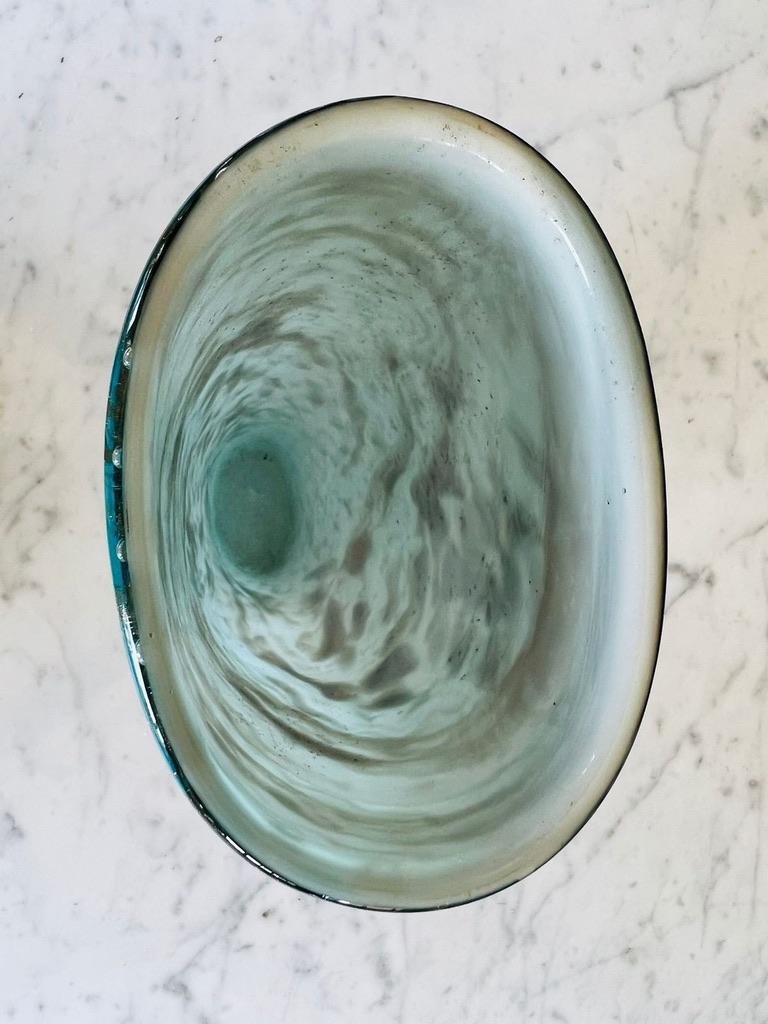 Aureliano Toso Dino Martens Italienische Vase aus blauem und venturinischem Murano-Glas von 1950. (Moderne der Mitte des Jahrhunderts) im Angebot