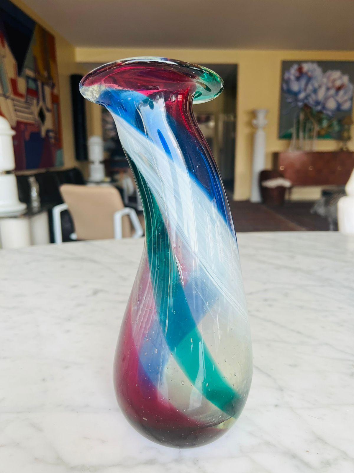 Incroyable et rare vase multicolore en verre de Murano d'Aureliano Toso, circa 1950.