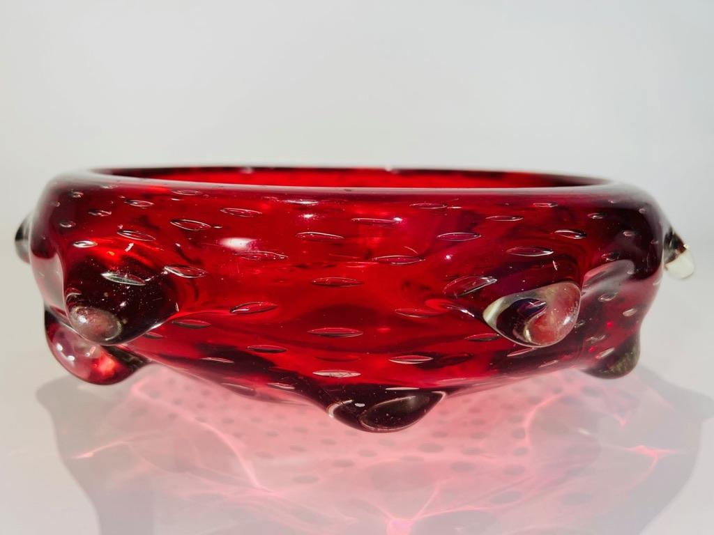 Aureliano Toso Murano glass red 1950 center piece. In Good Condition For Sale In Rio De Janeiro, RJ